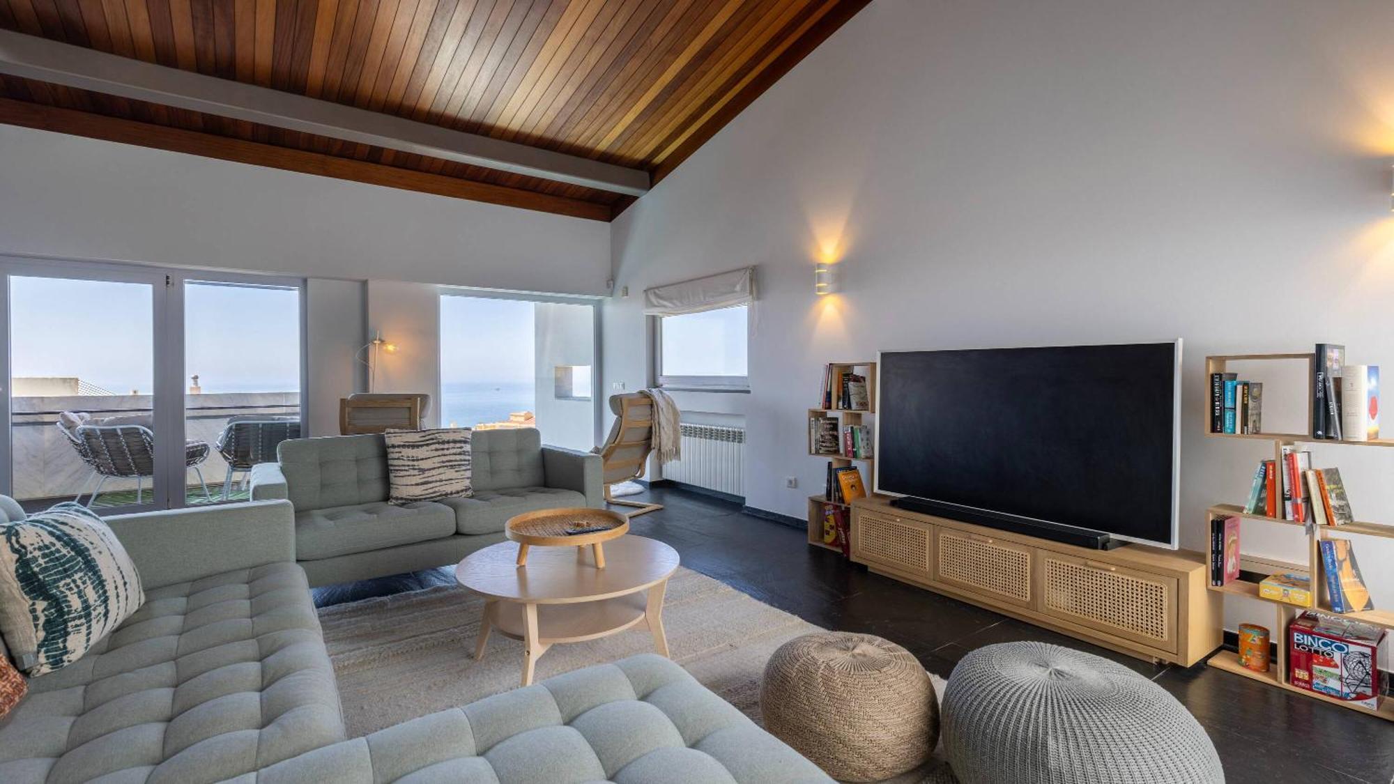 Estoril Oceanview *