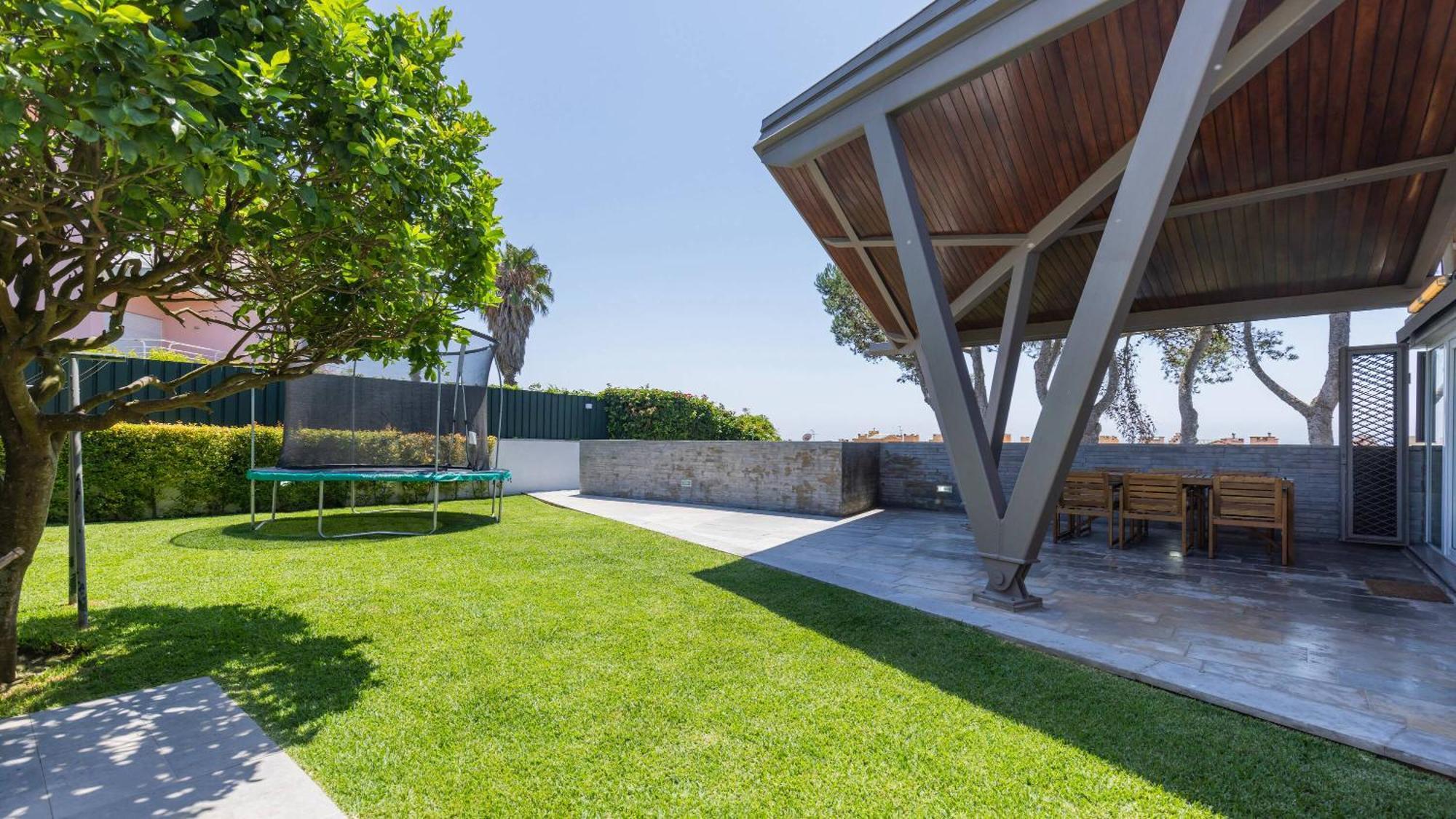Estoril Oceanview Villa