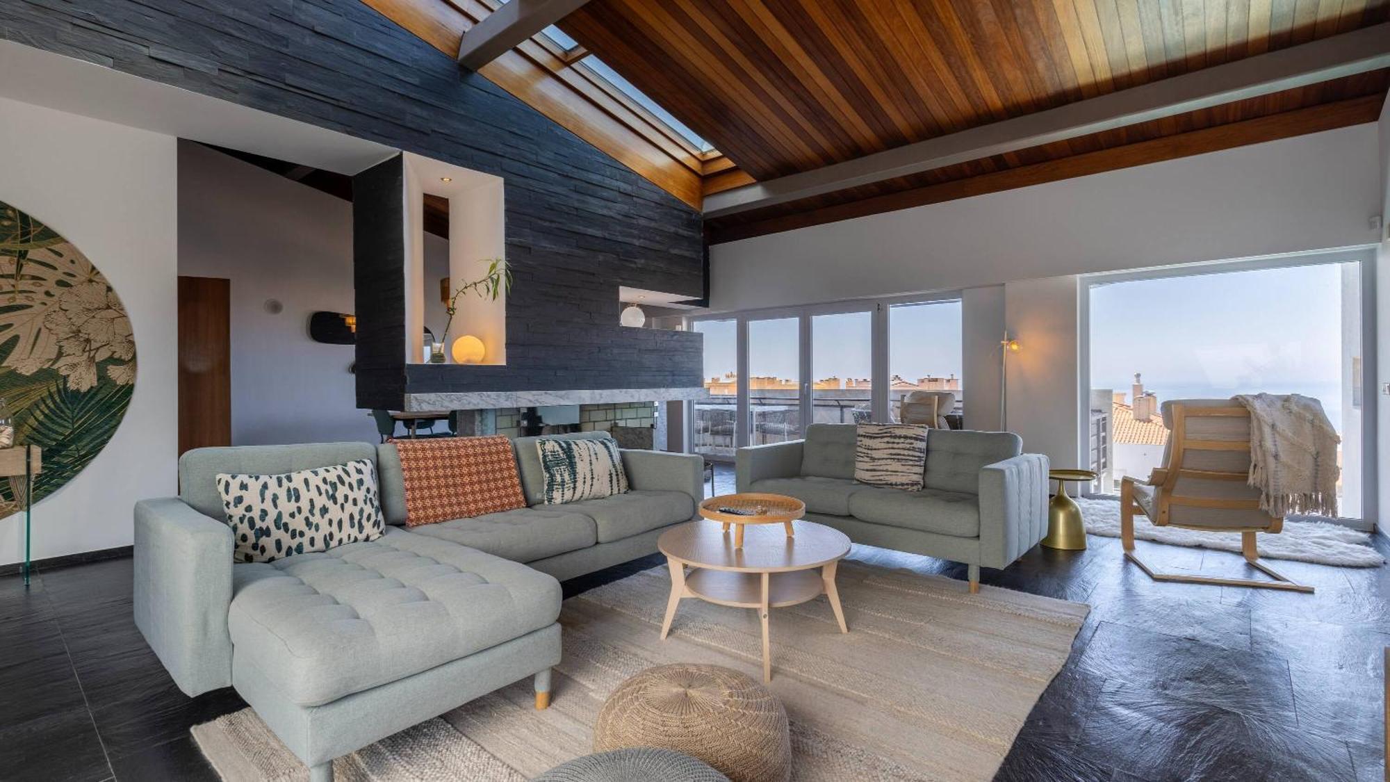 Estoril Oceanview * Parede
