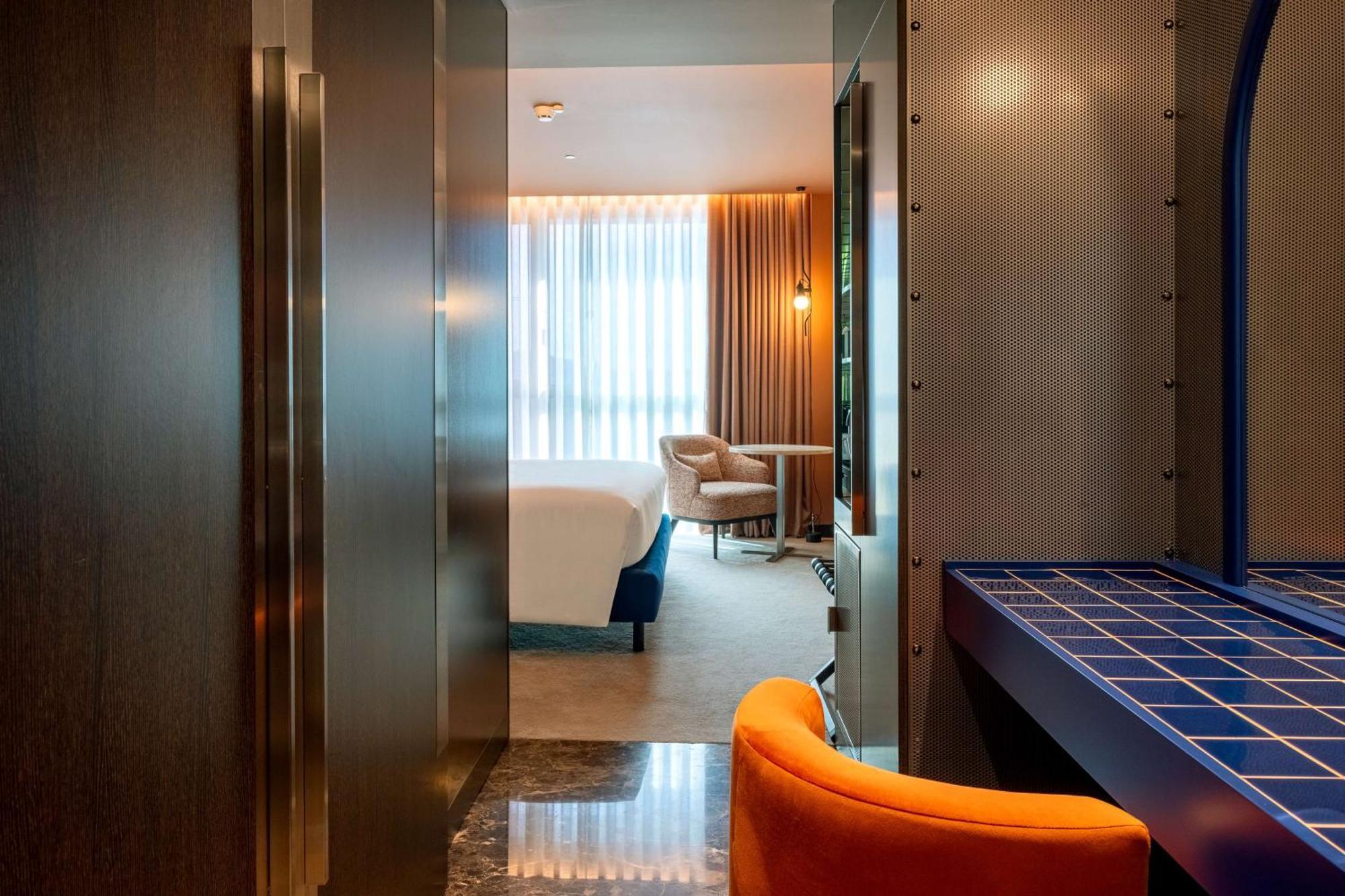Cenica Hotel, Curio Collection By Hilton Oporto