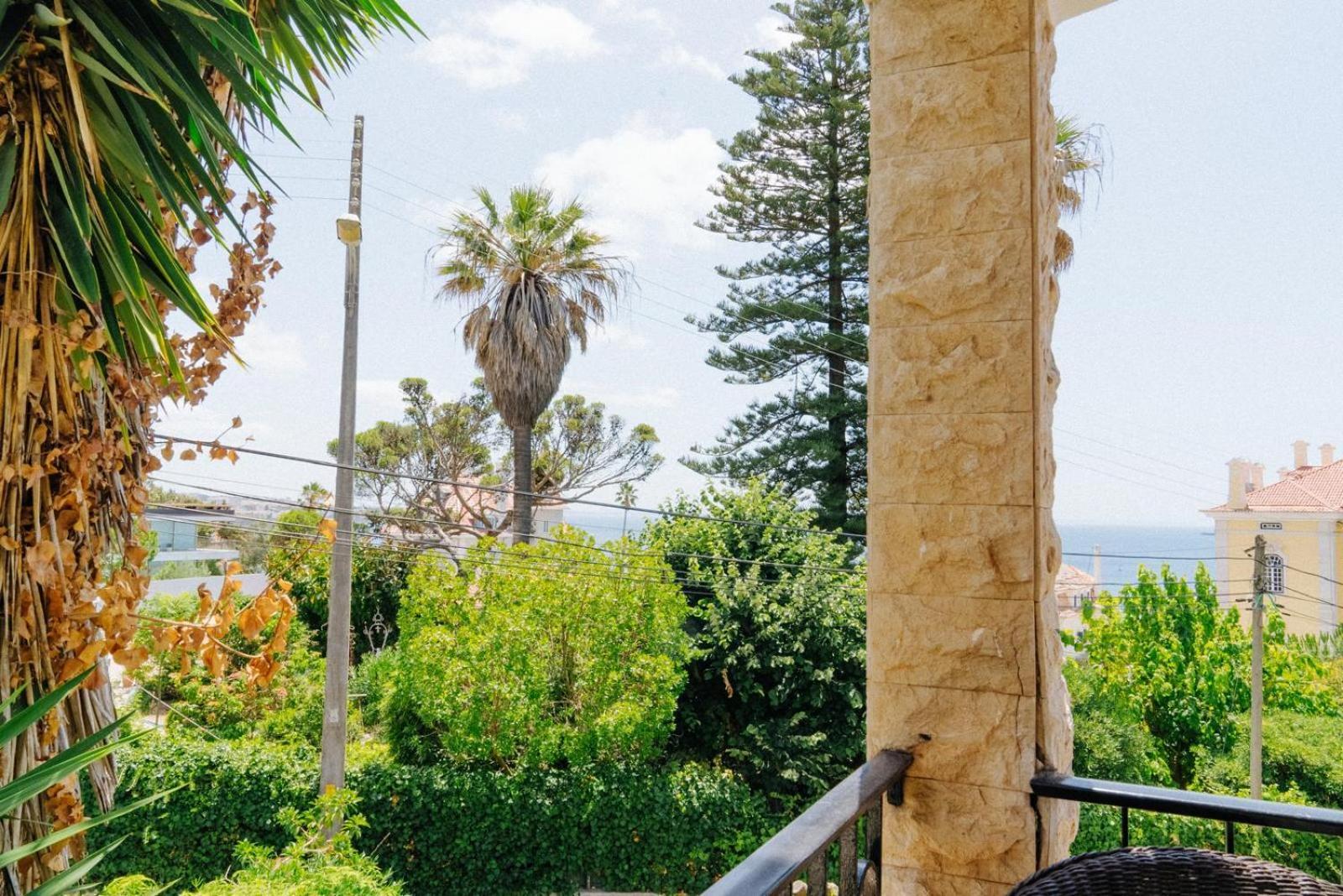 Spacious Seaside House * Cascais