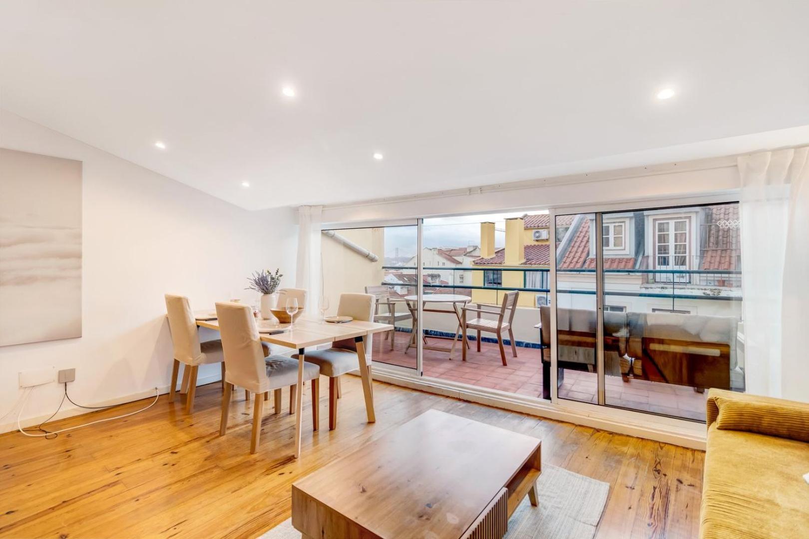 Apartment Charming 1br With Terrace Views Of Bridge | By Airnest *