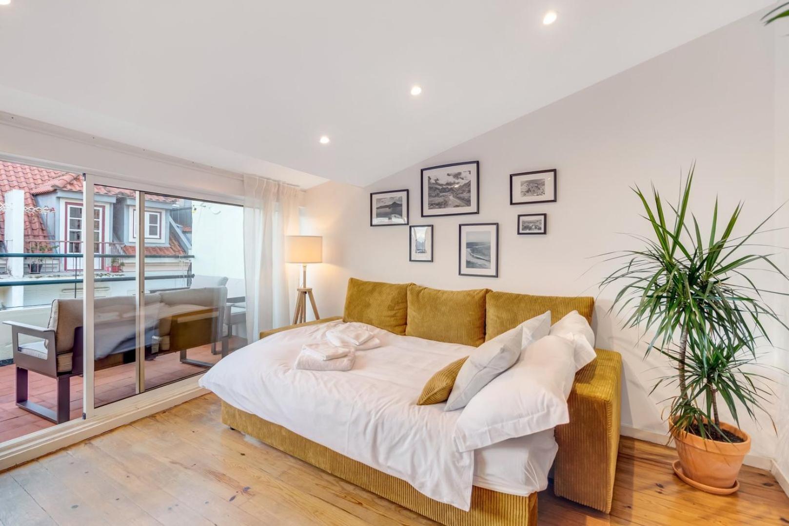 Apartment Charming 1br With Terrace Views Of Bridge | By Airnest Lisbon