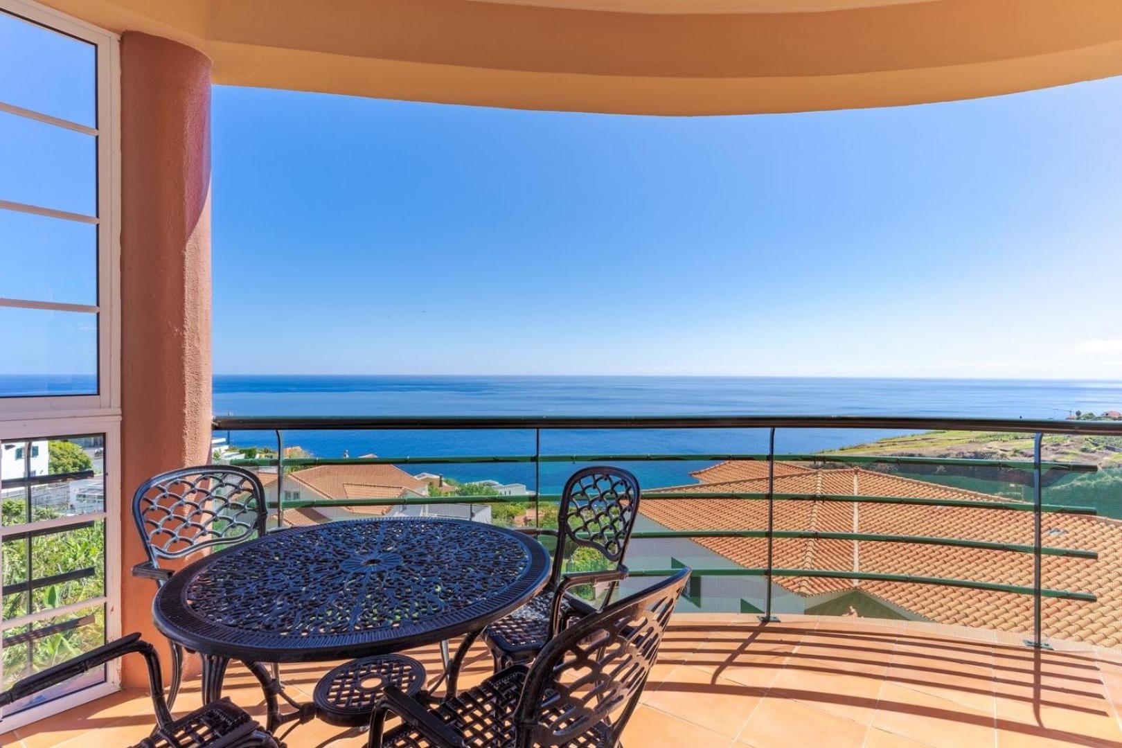 Alegria With Pool Apartment Estreito Da Calheta