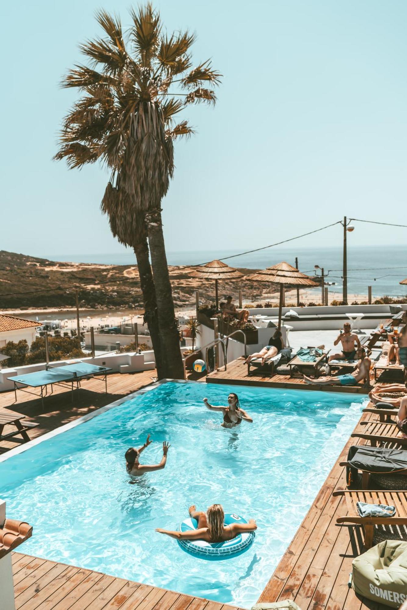 Hostel Lapoint Surf Camp