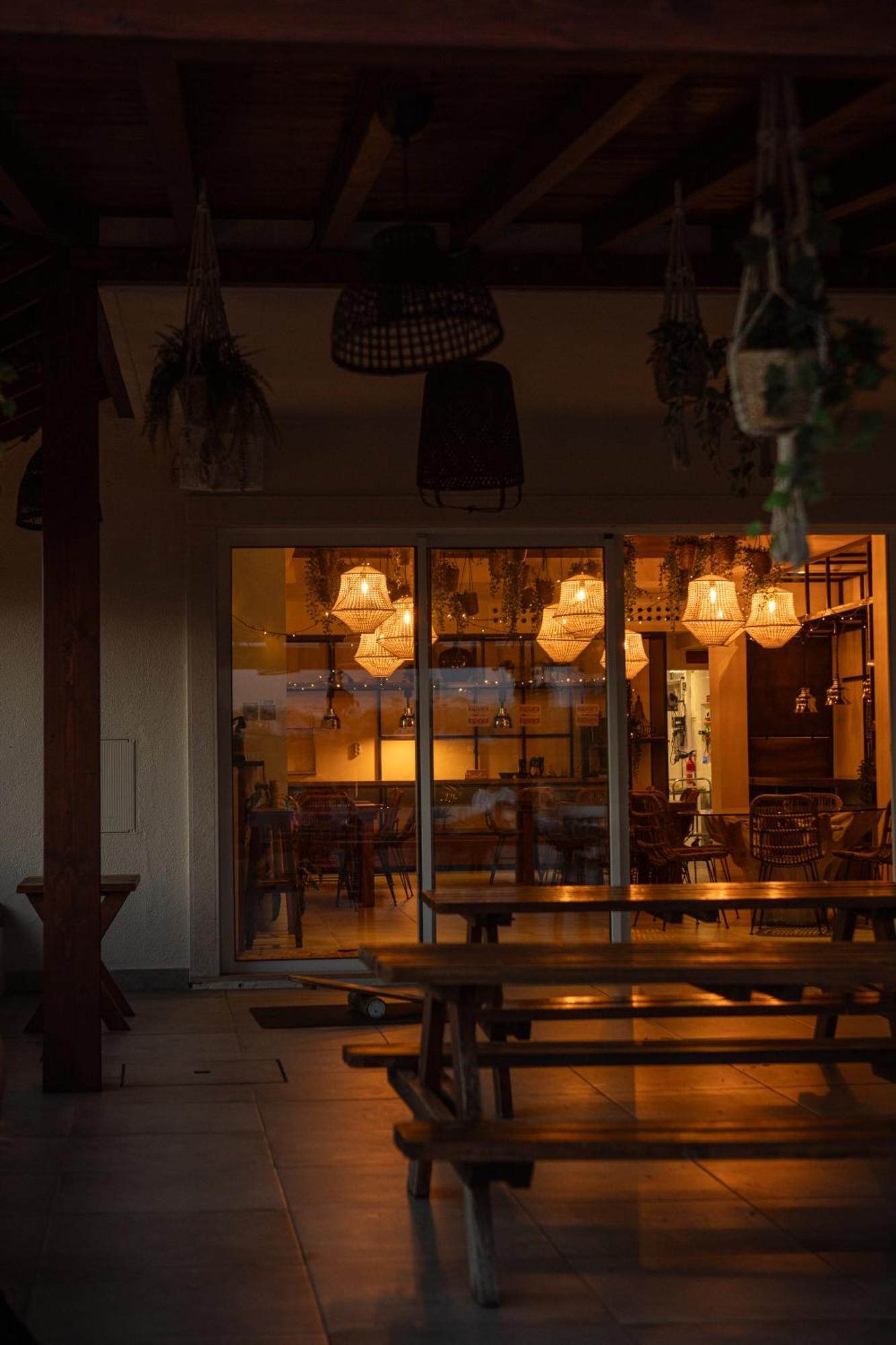 Hostal Lapoint Surf Camp Ericeira