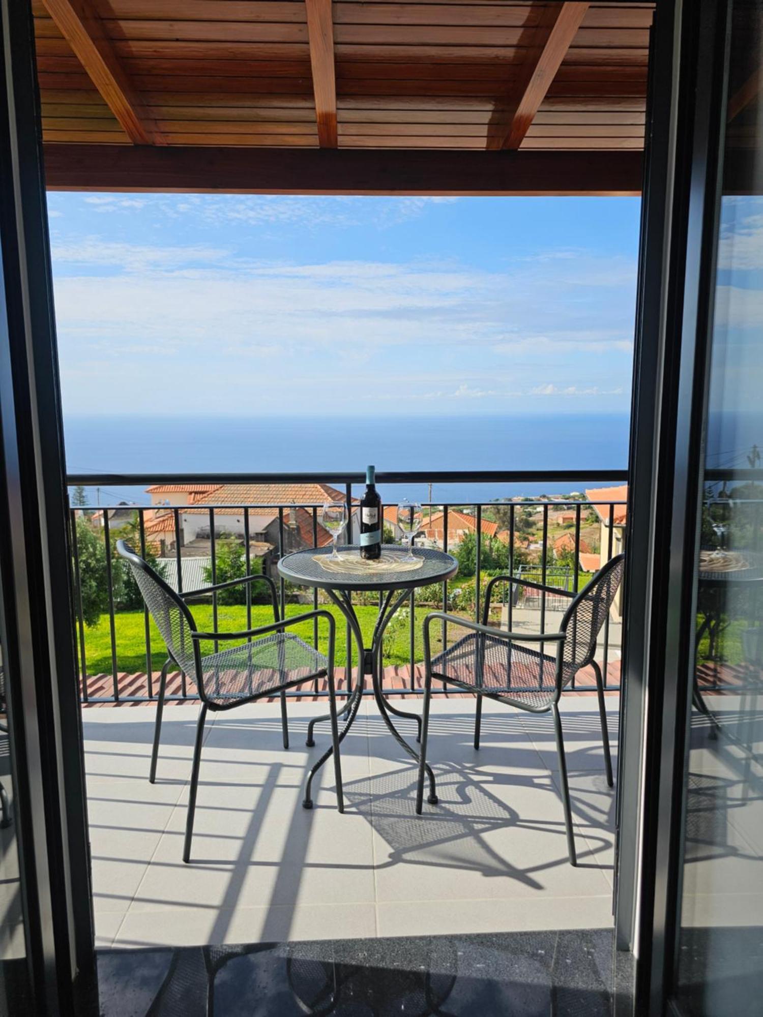 Holiday home Quinta Rosas 6 Amaizing Seaview Trekking Estreito Da Calheta