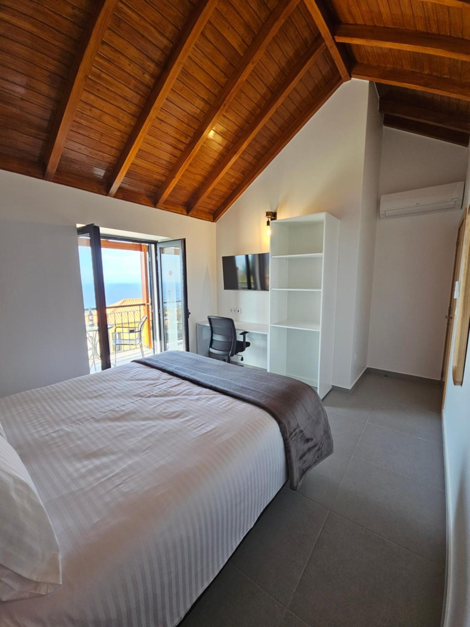 Quinta Rosas 6 Amaizing Seaview Trekking Holiday home *