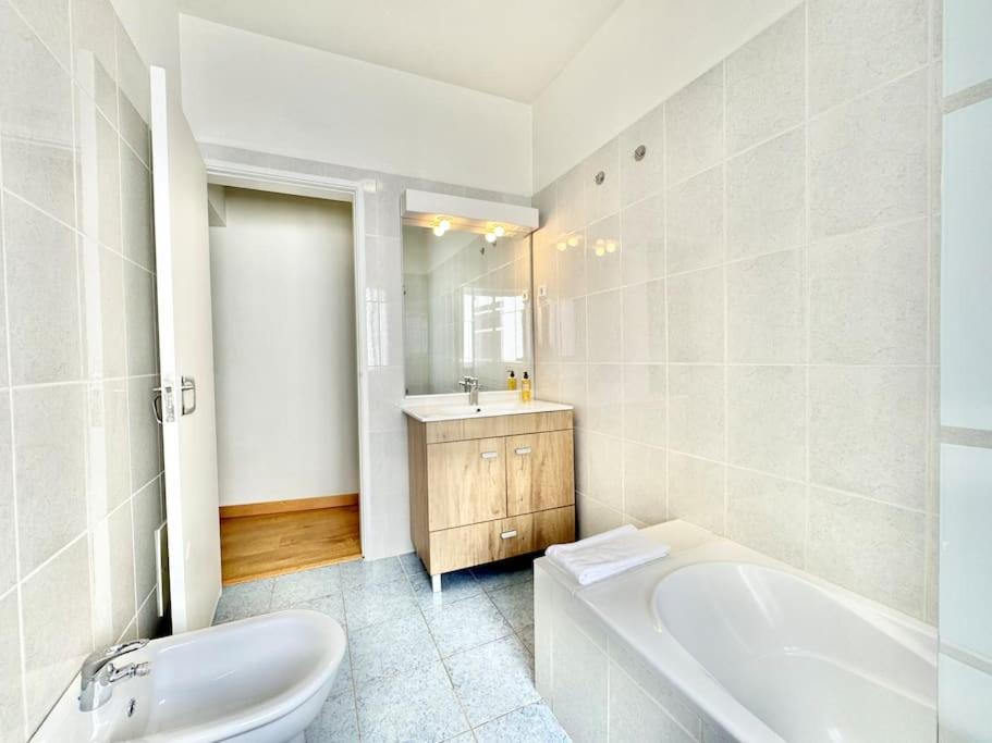 Sea Front 180º View With Ac And Wifi Apartment *