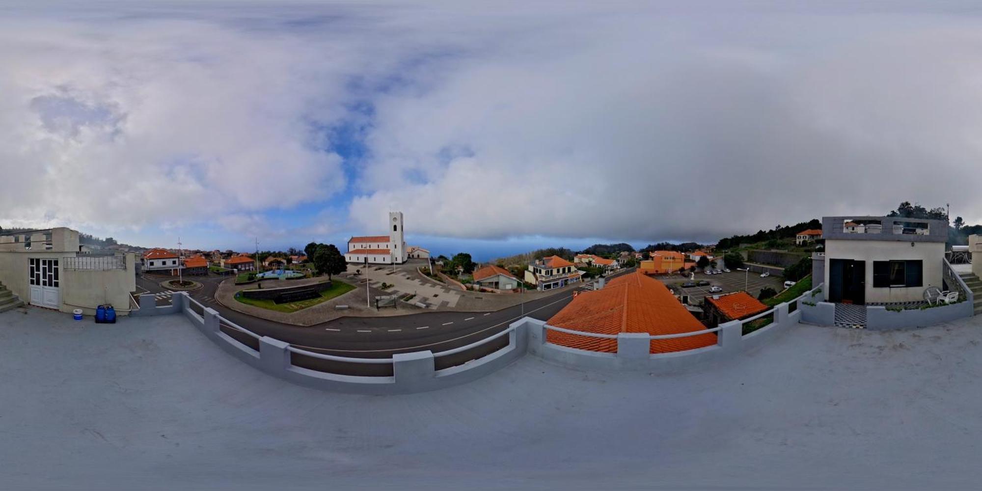 Pensao Fernandes Porto Moniz