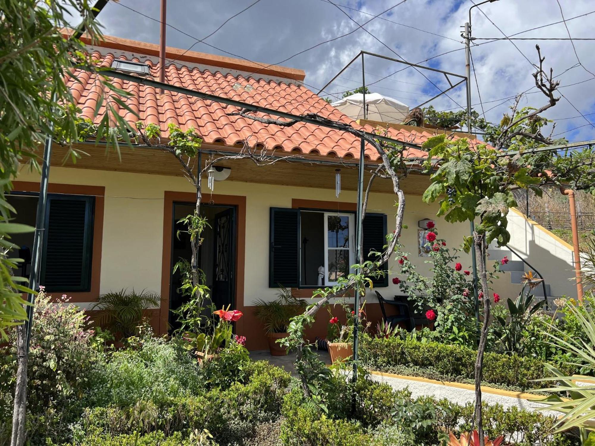 Holiday home Chinchilla's House Madeira Style