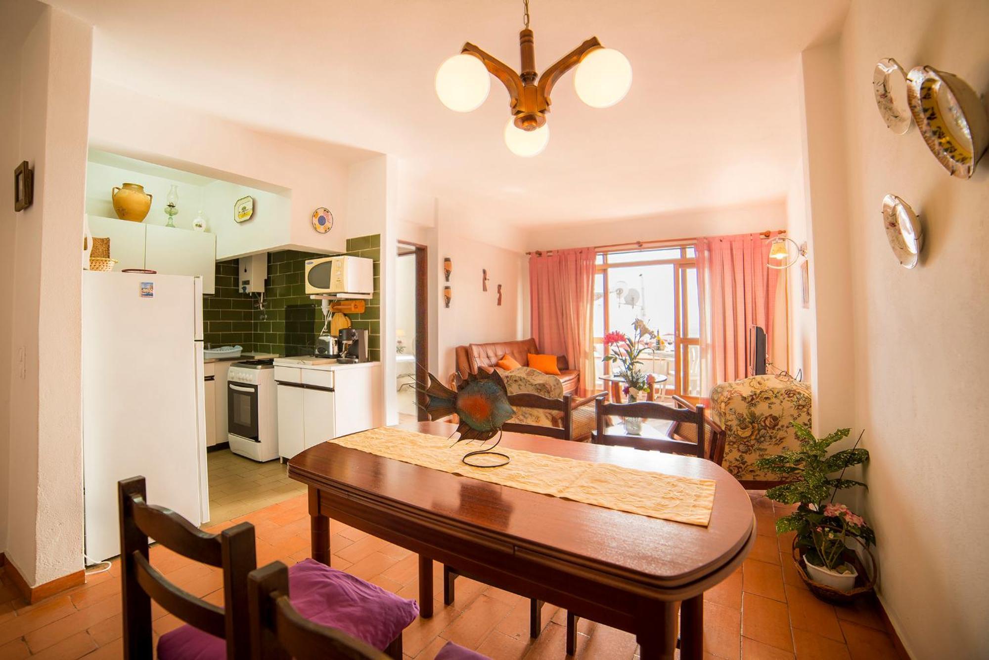 A06 - Seaview 1 Bed *