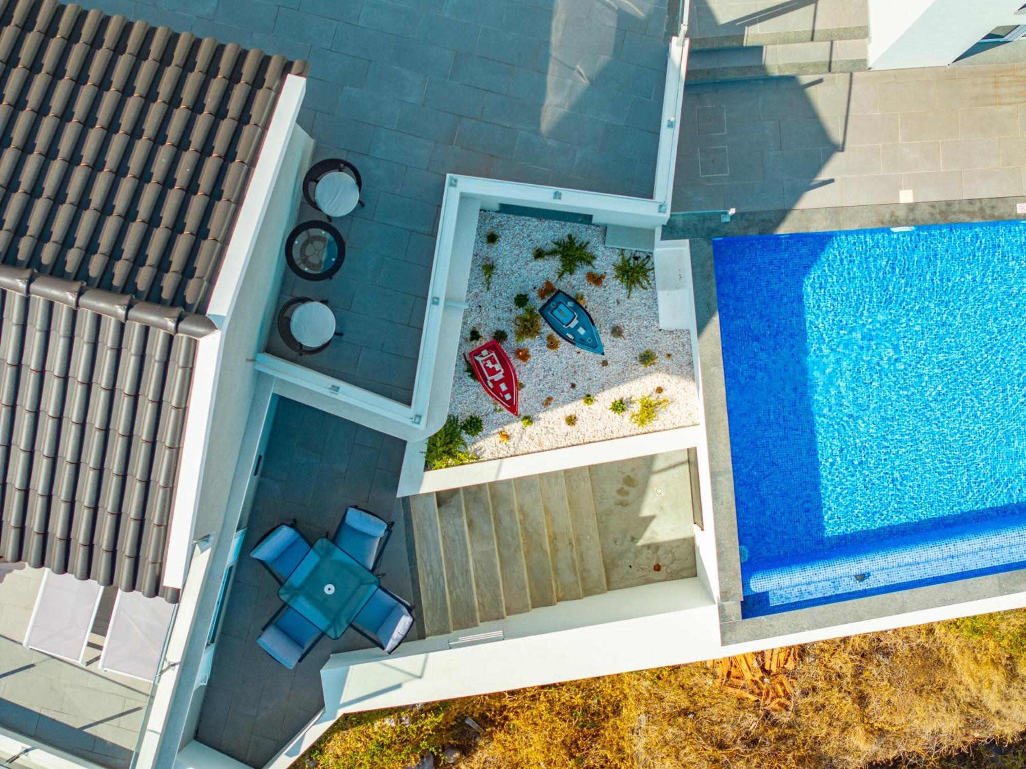 Jpl Blue Horizon Residential - Casa Blue B & C * Camara de Lobos