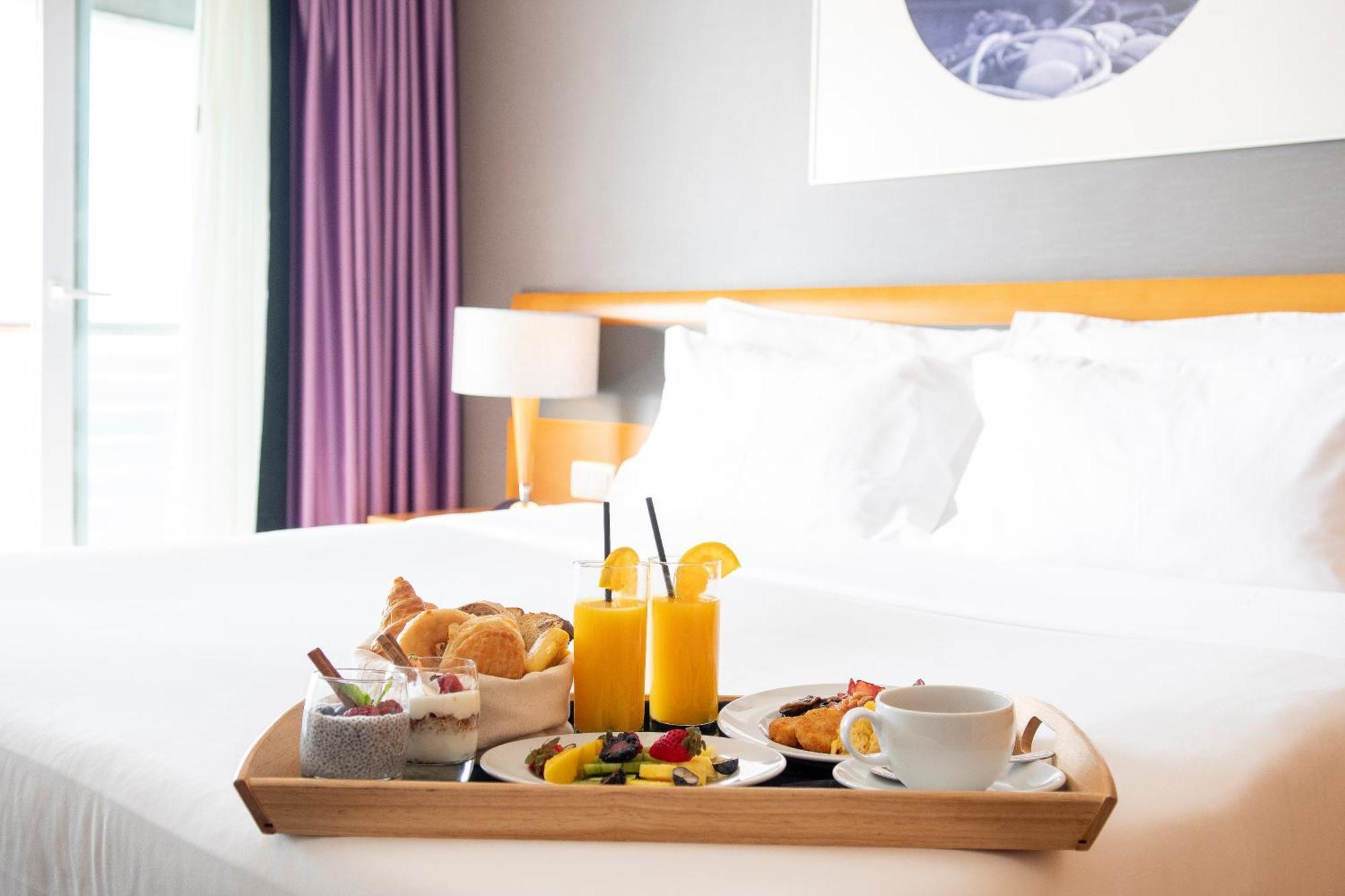 Sana Hotel 4*