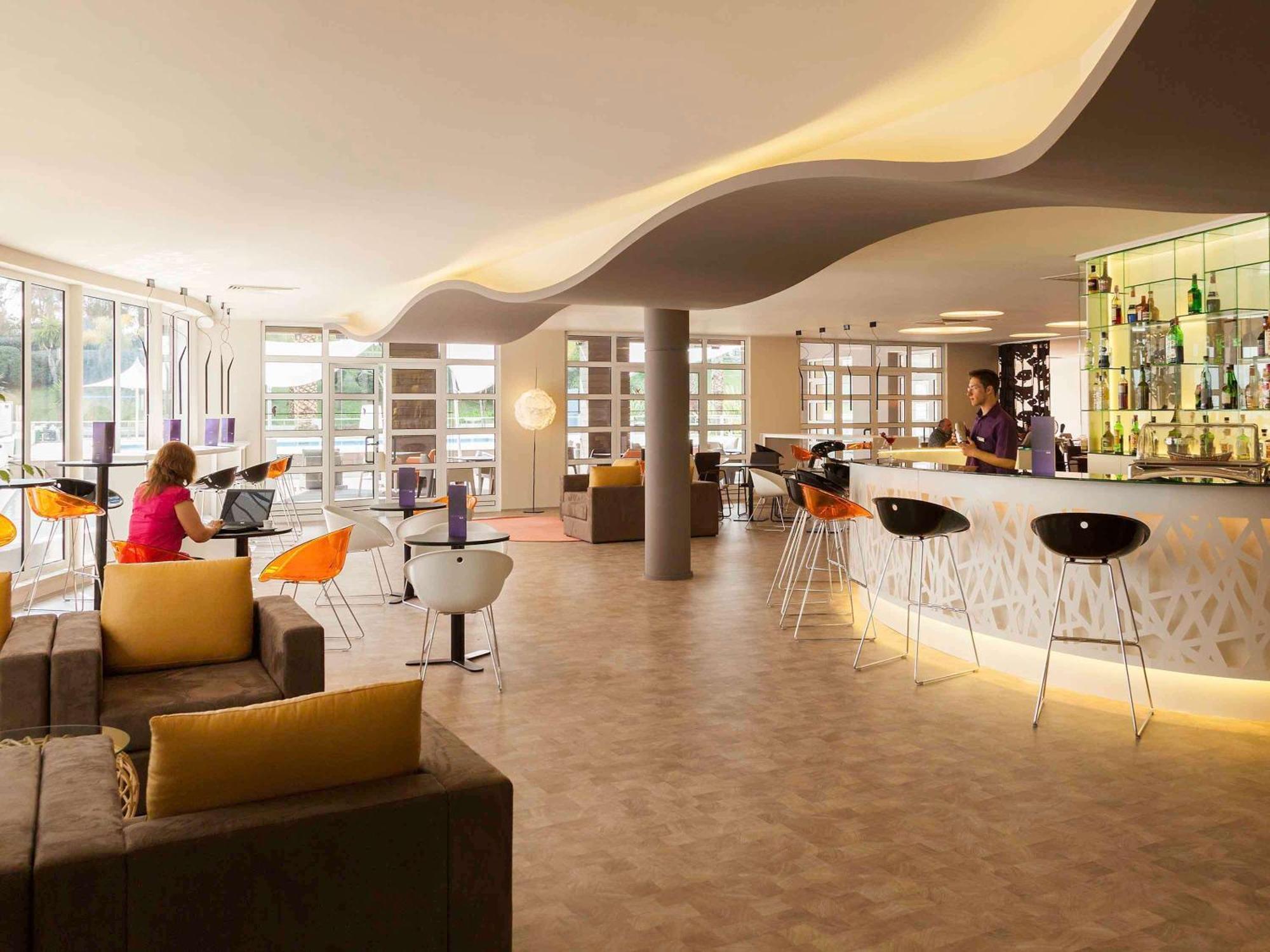 Novotel Hotel