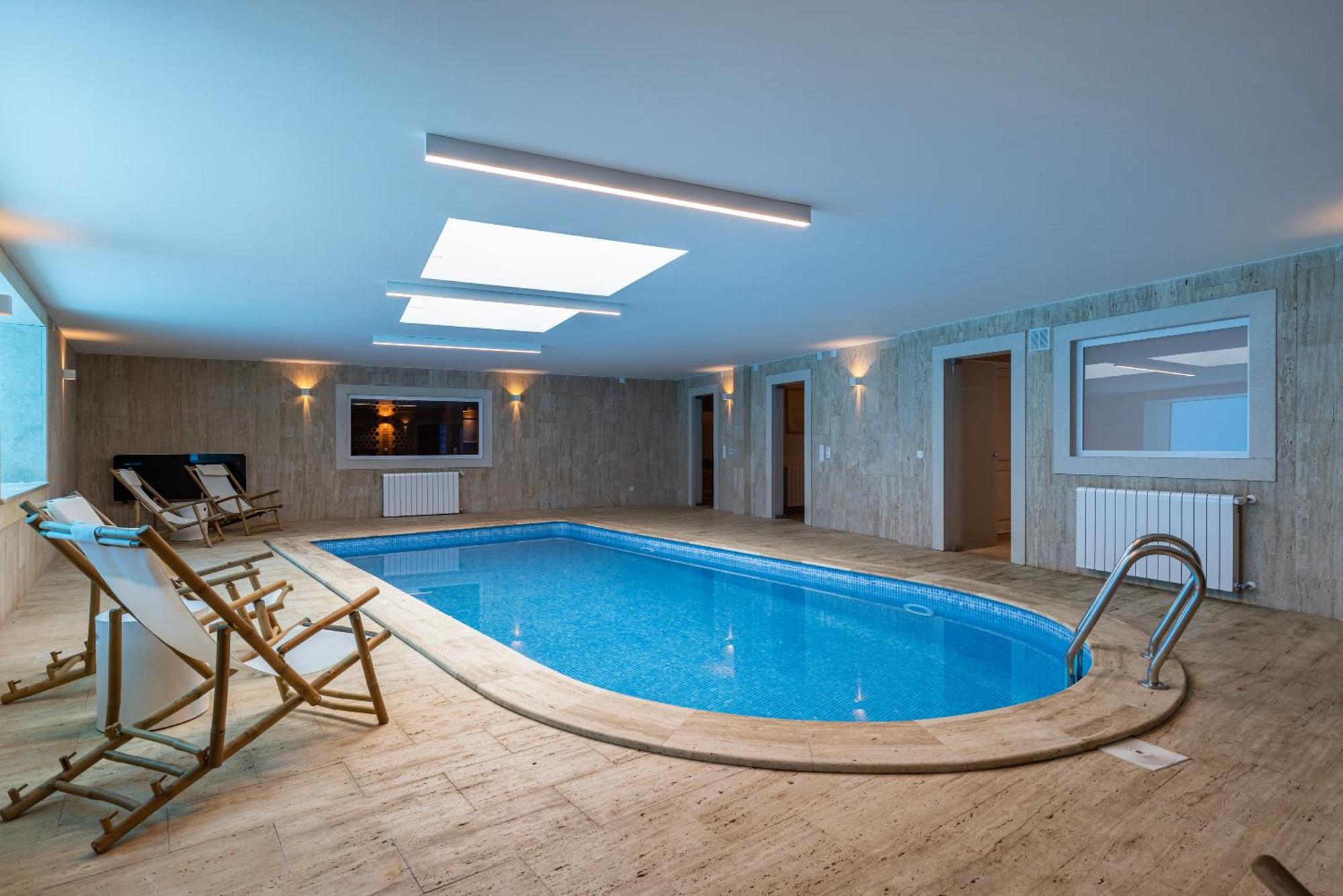 Windmill Beachfront Villa
