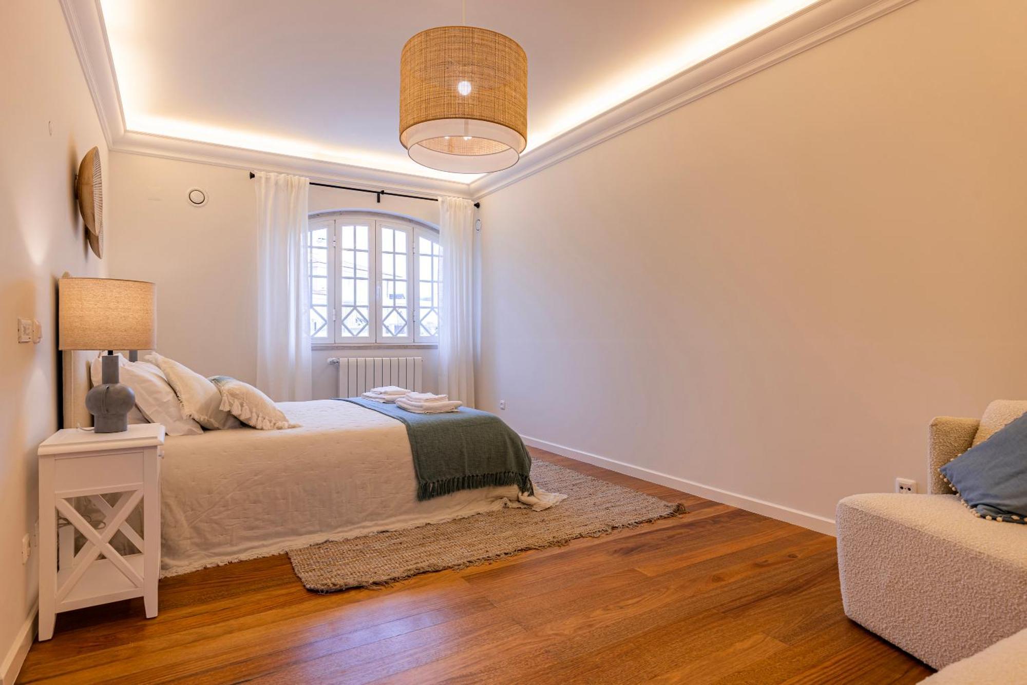 Windmill Beachfront Villa Colares