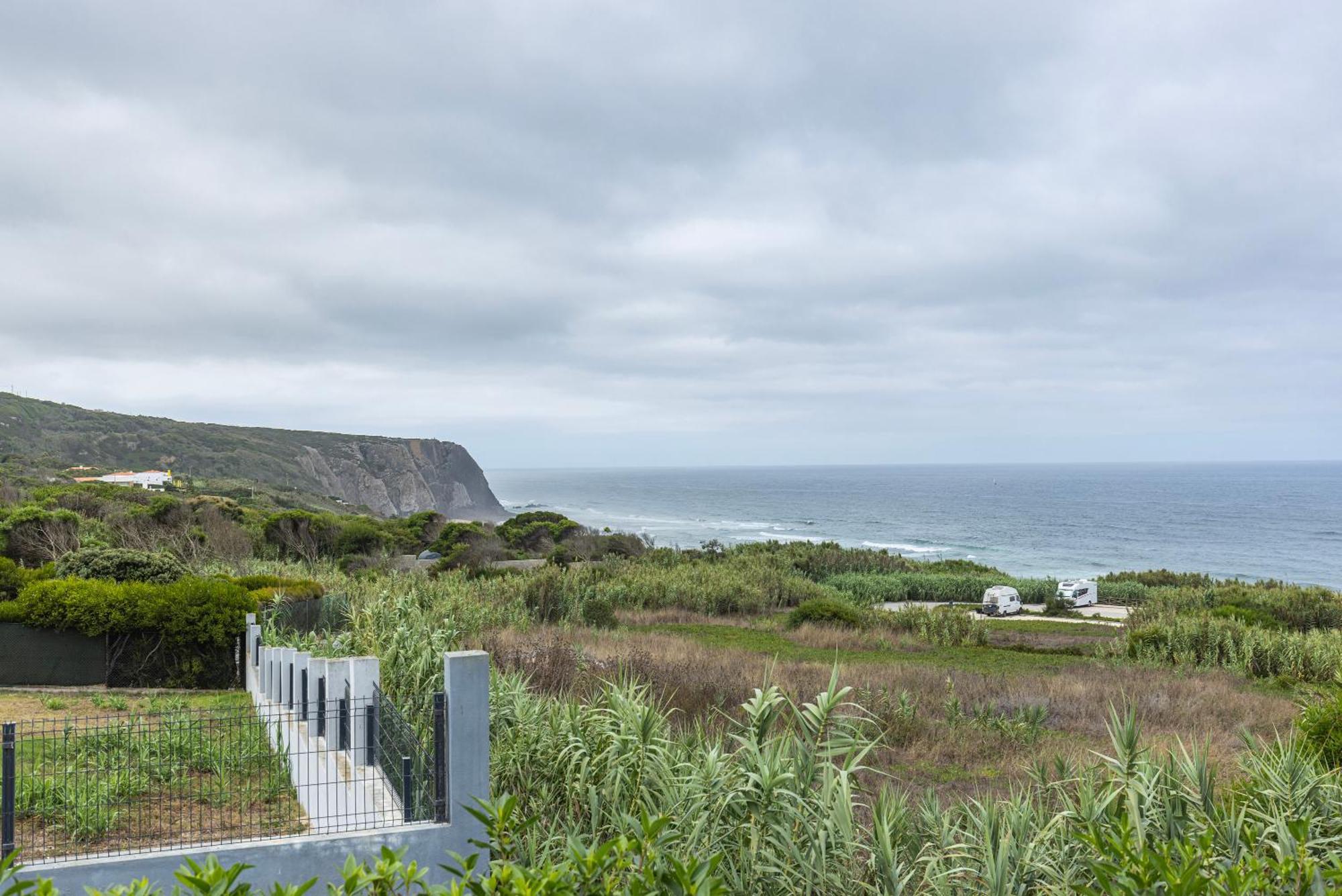 Windmill Beachfront * Colares