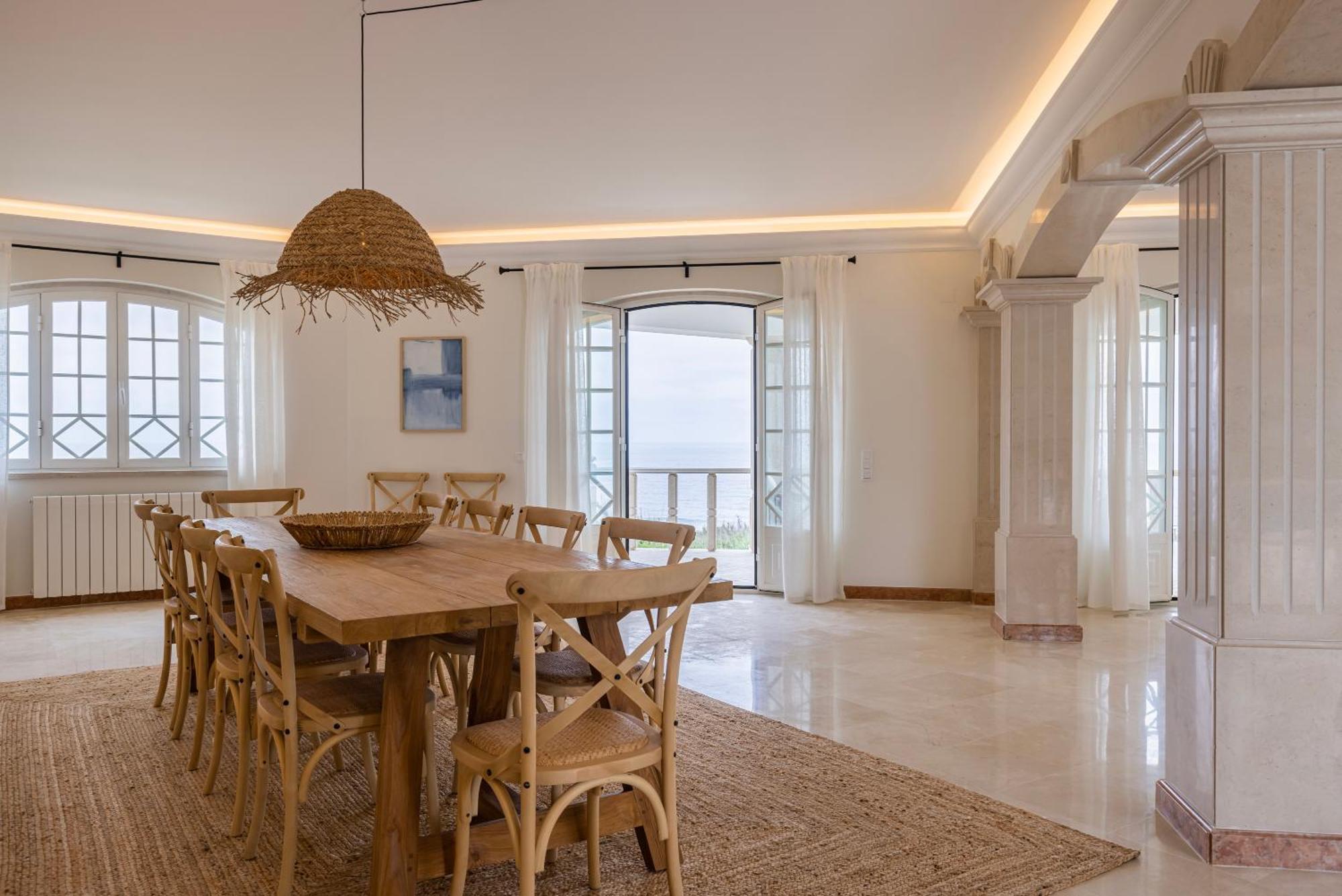 Windmill Beachfront *