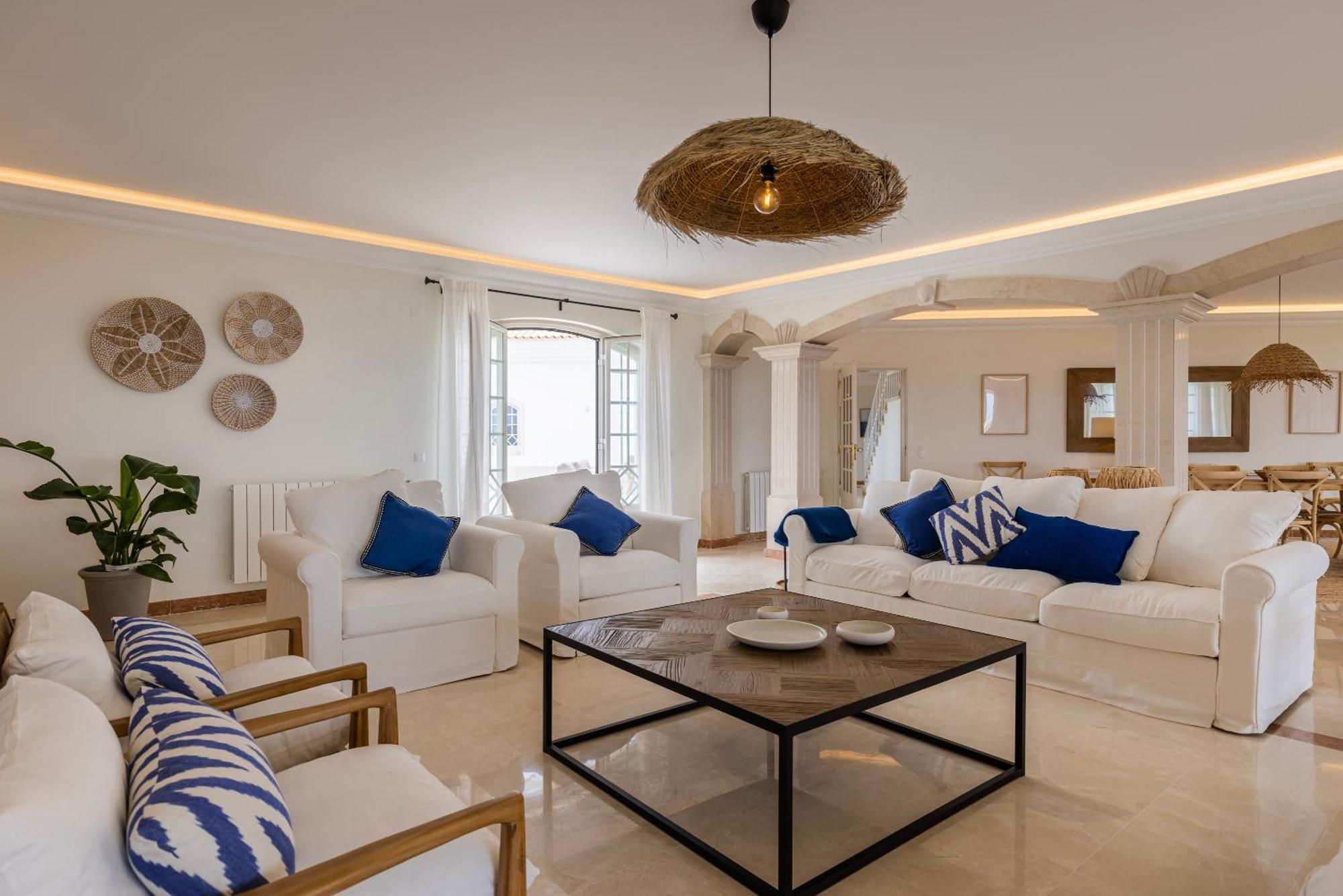 Villa Windmill Beachfront