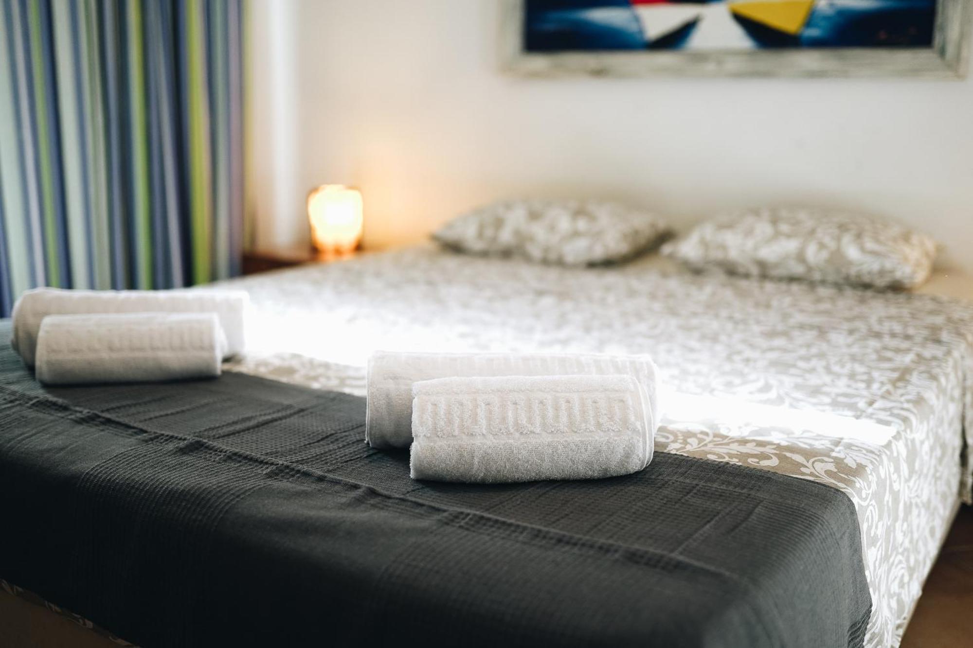 Apartment Host Wise - Wonderful Flats With Pool Albufeira