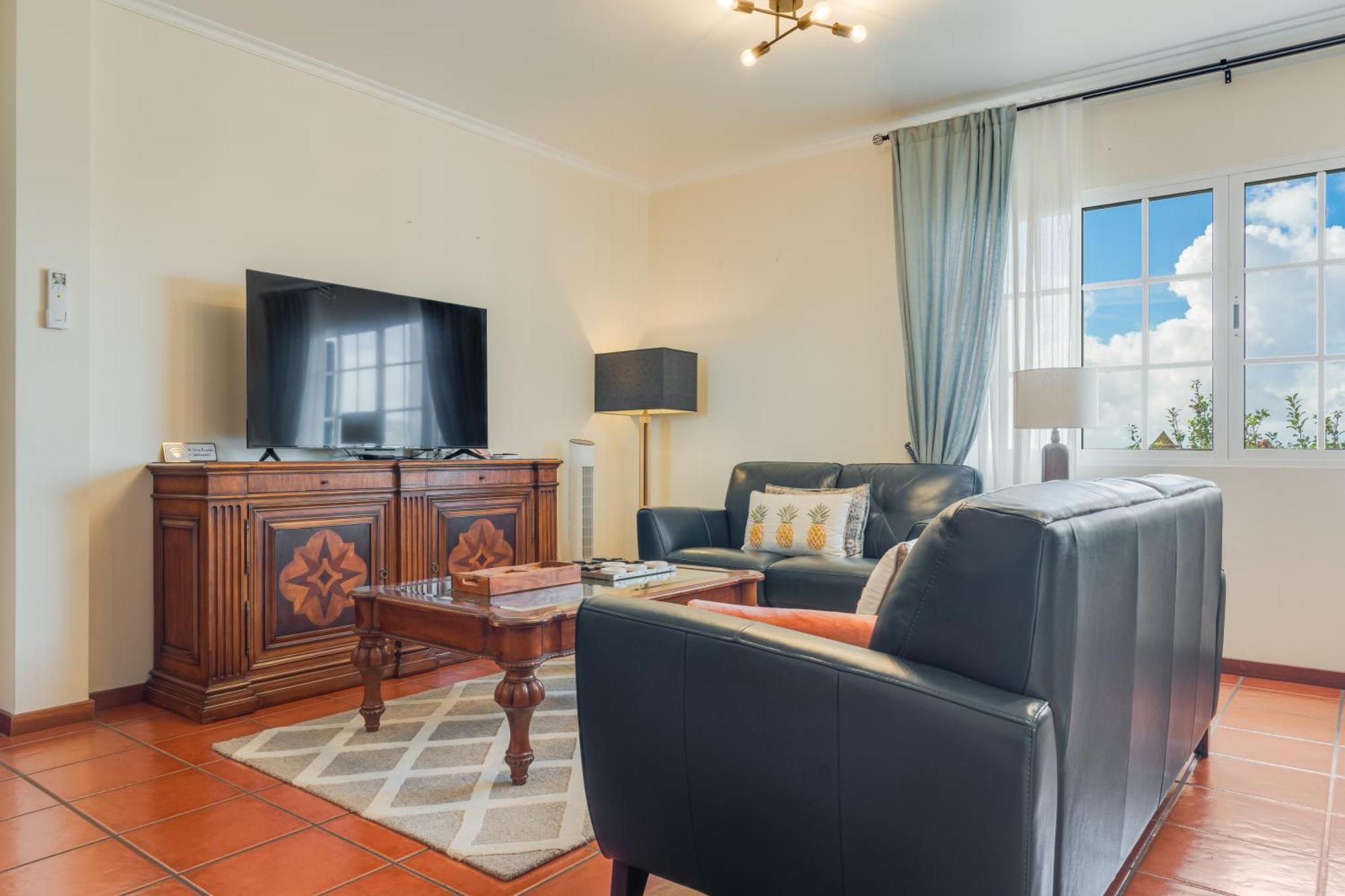 Barcelos By Madeira Villa