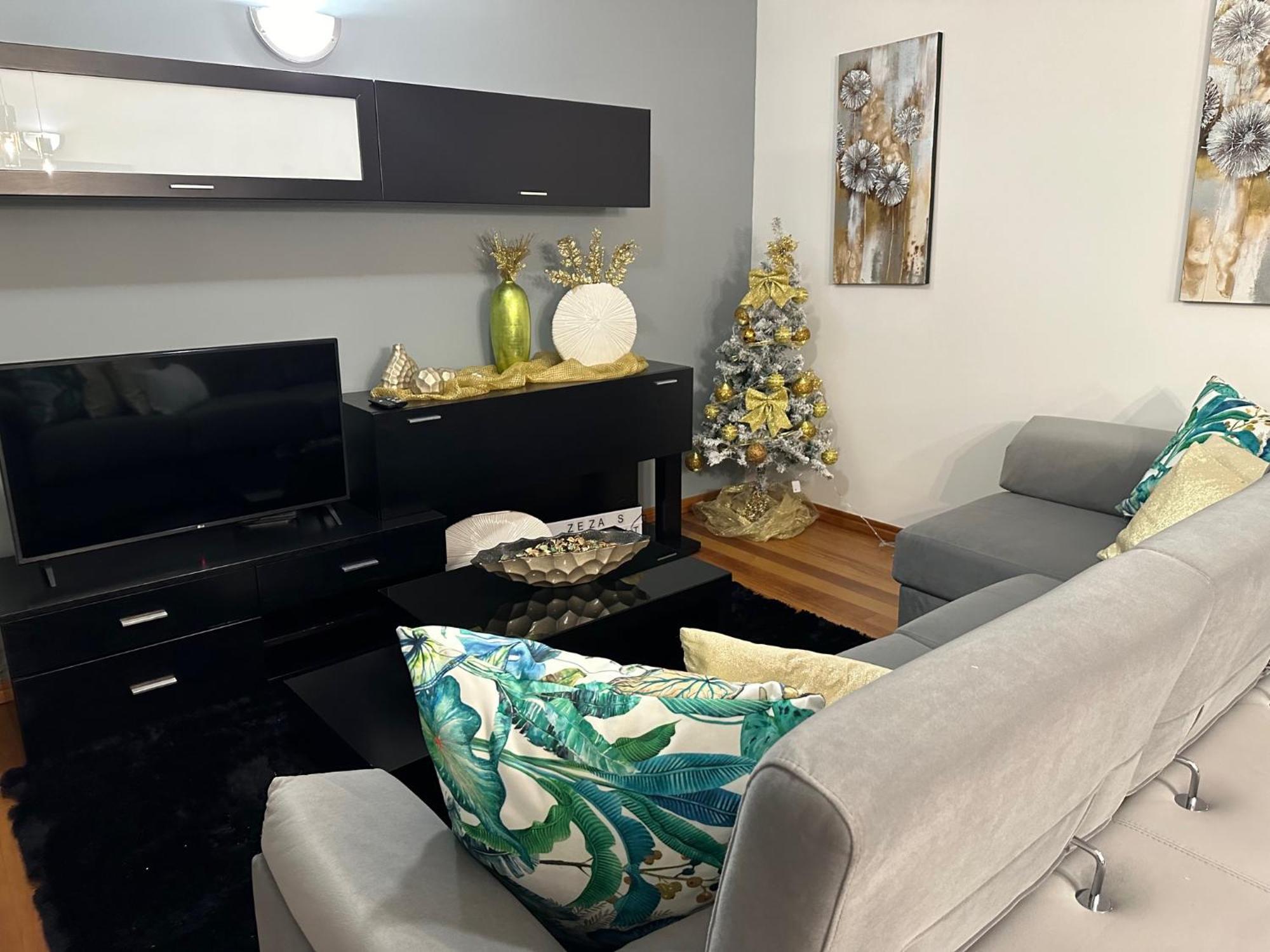 Zeza's Apartment
