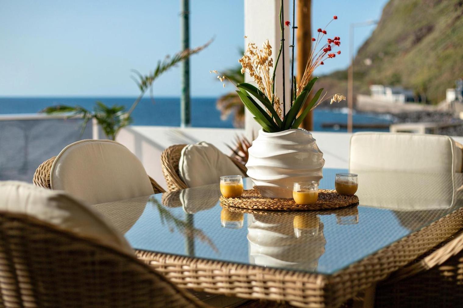 Sunset House Villa
