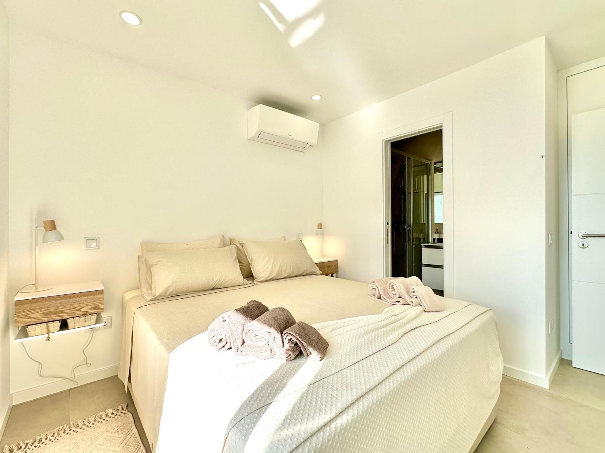 Gh - 50 Meters From * Armacao de Pera