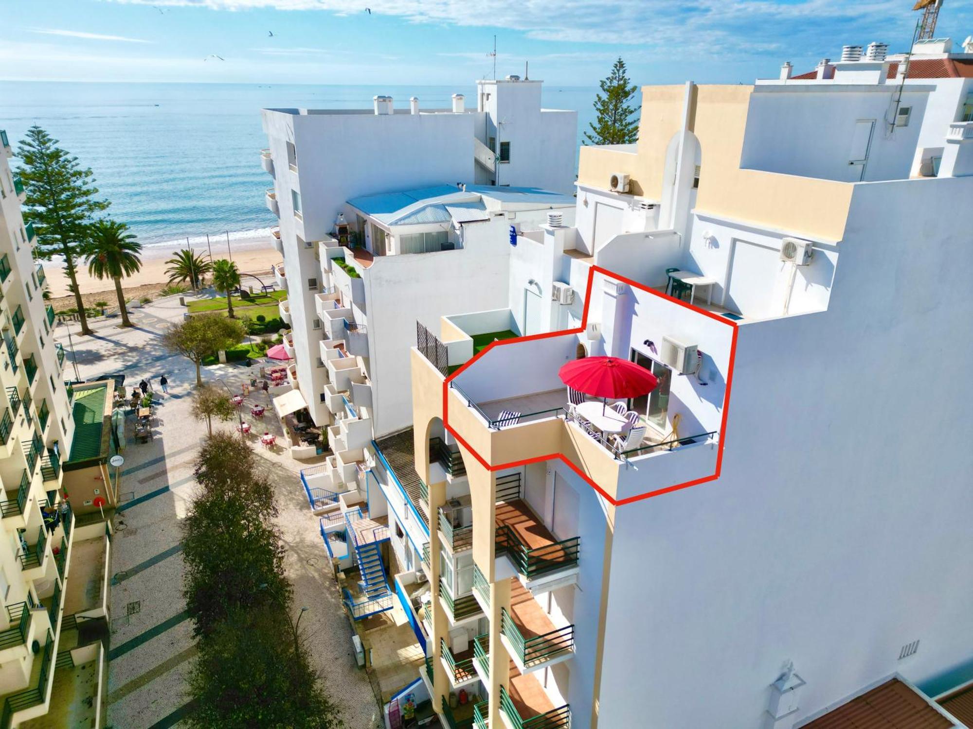Gh - 50 Meters From * Armacao de Pera