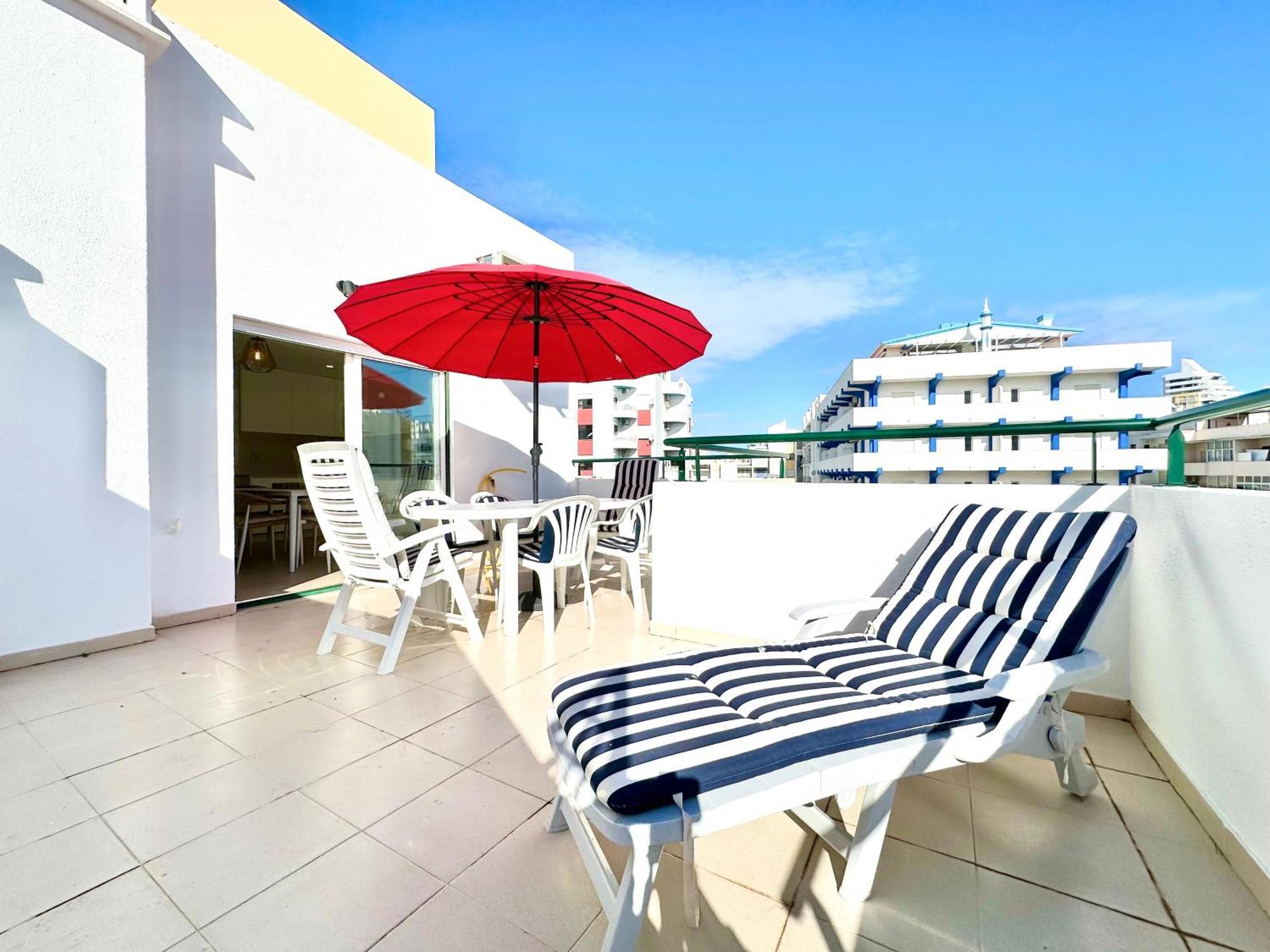 Apartment Gh - 50 Meters From Armacao de Pera