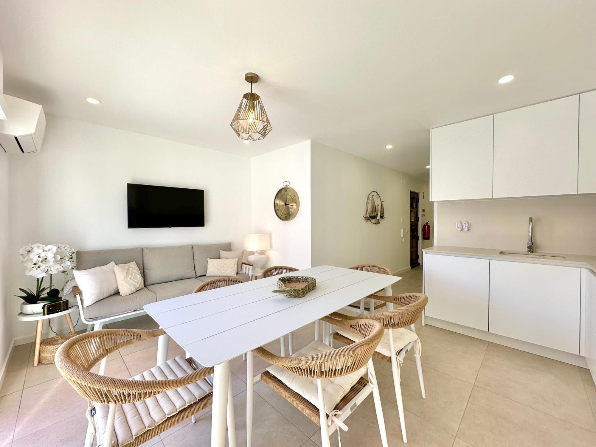 Gh - 50 Meters From Apartment *