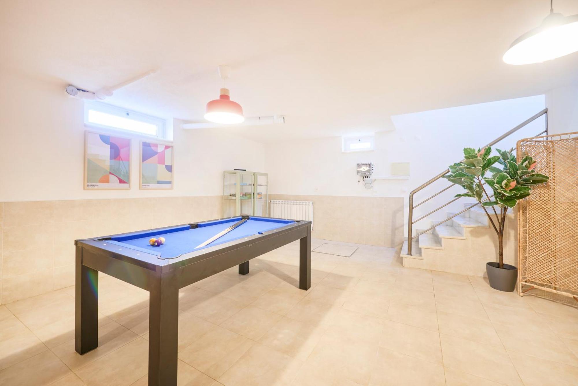 & Cascais Luxury Villa, By Timecooler