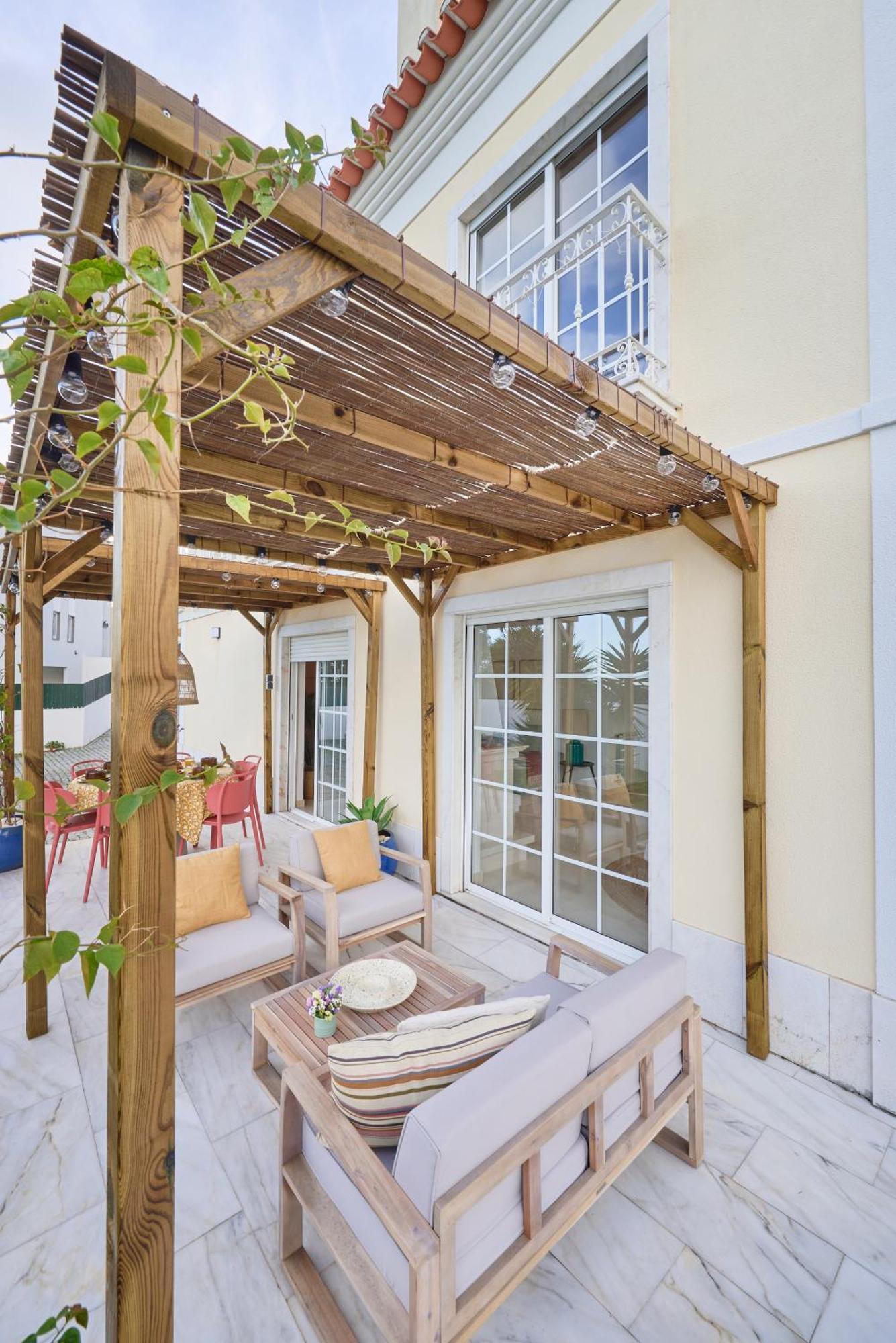 Villa & Cascais Luxury Villa, By Timecooler