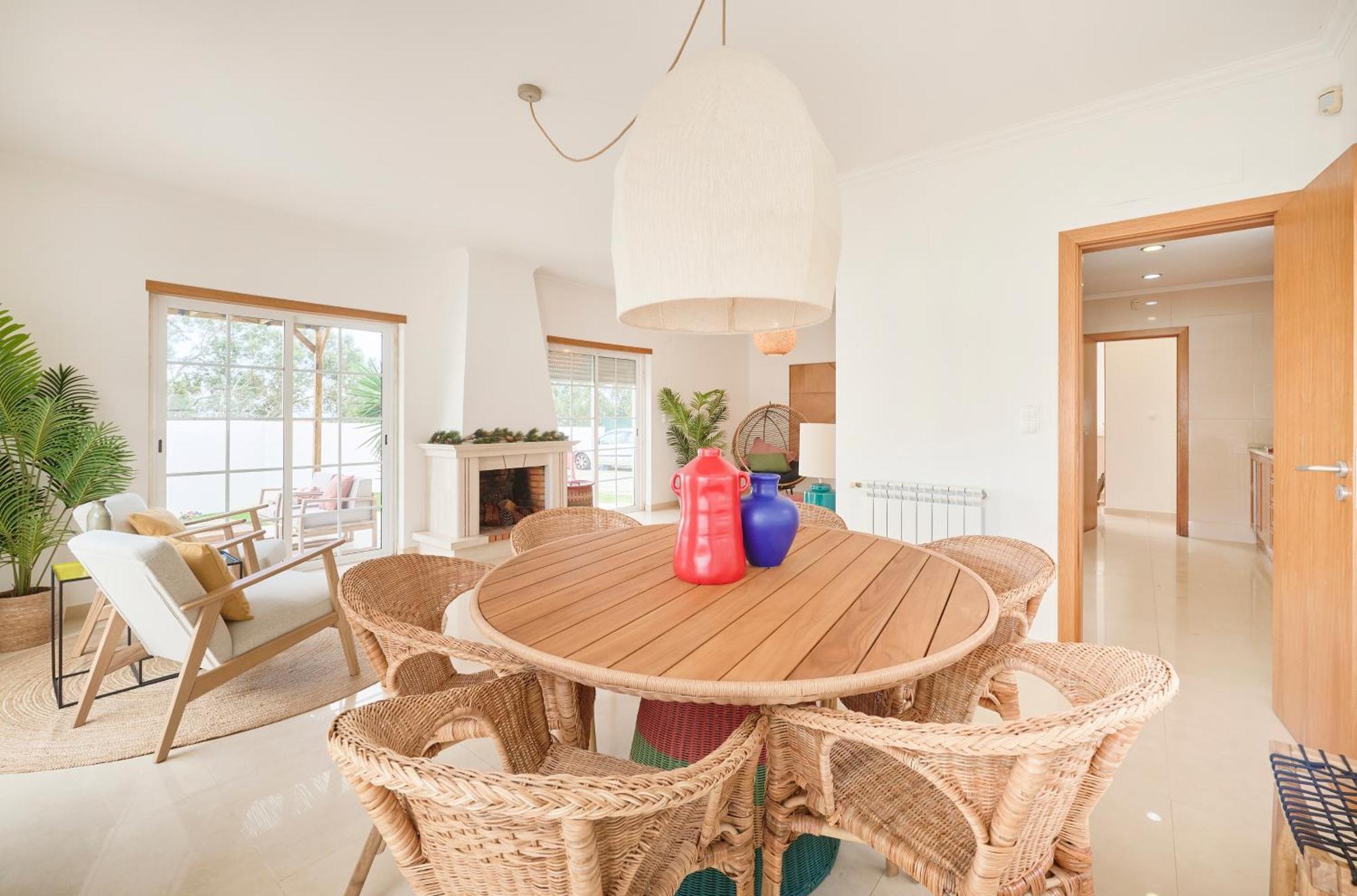 & Cascais Luxury Villa, By Timecooler Villa *