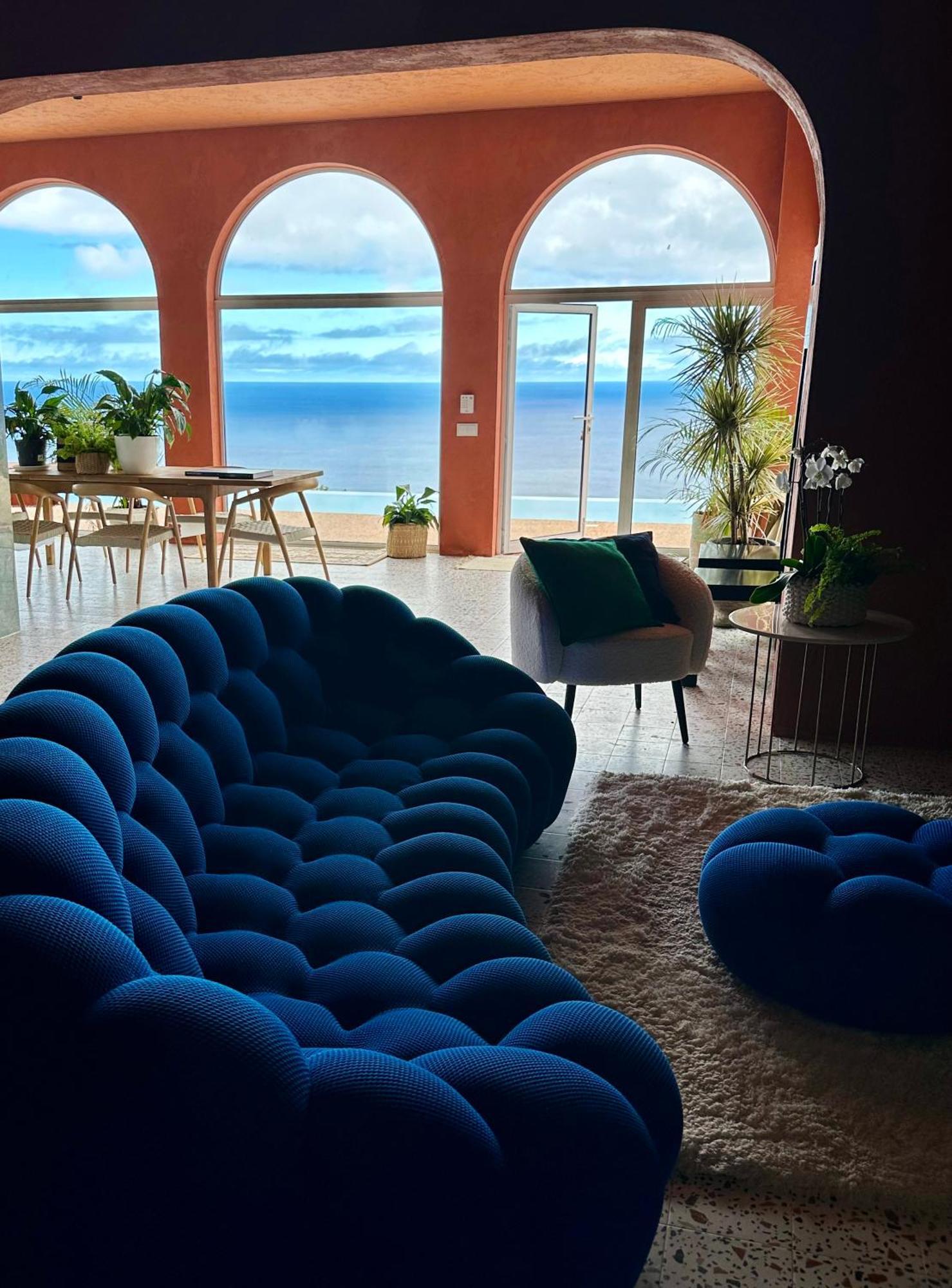 Anna Splendid Sunset Ocean Front Villa Mosteiros (Azores)
