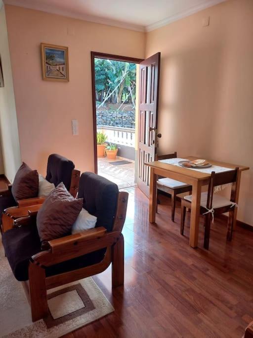 Casa Afonso A Getaway * Arco da Calheta (Madeira)