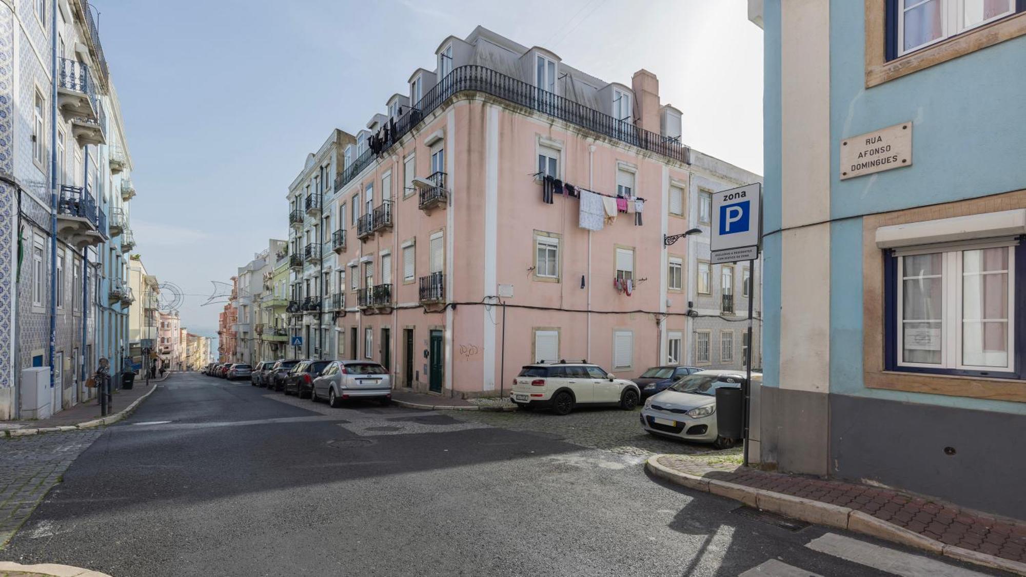 1bdr With Garden View By Lovelystay *