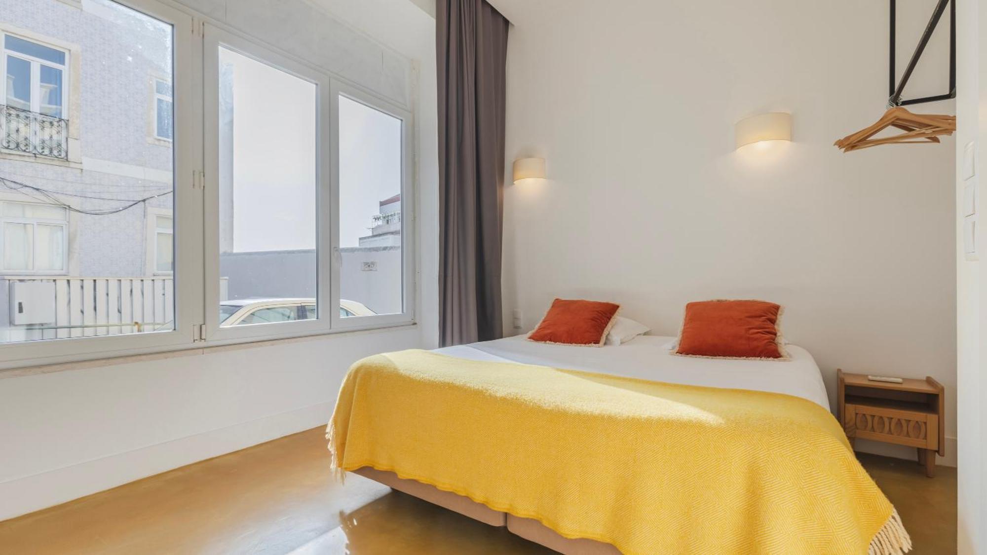 1bdr With Garden View By Lovelystay