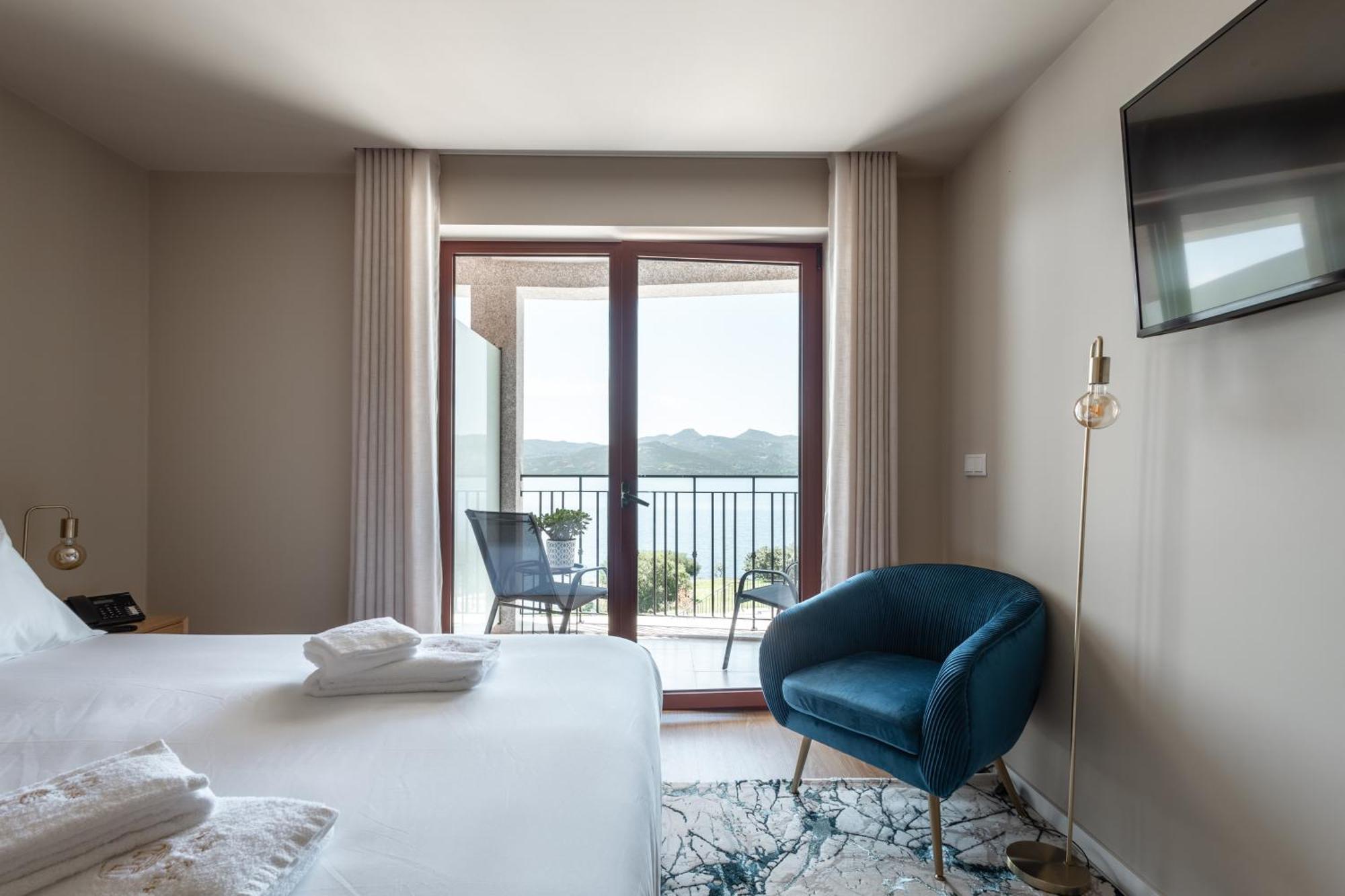 Belas Vistas Hotel *