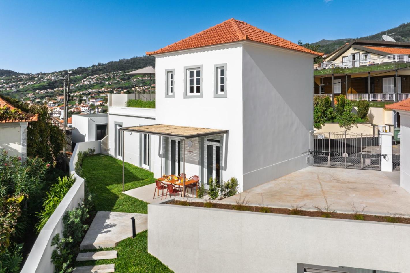 Ourmadeira - Memorhia Carmhim Villa
