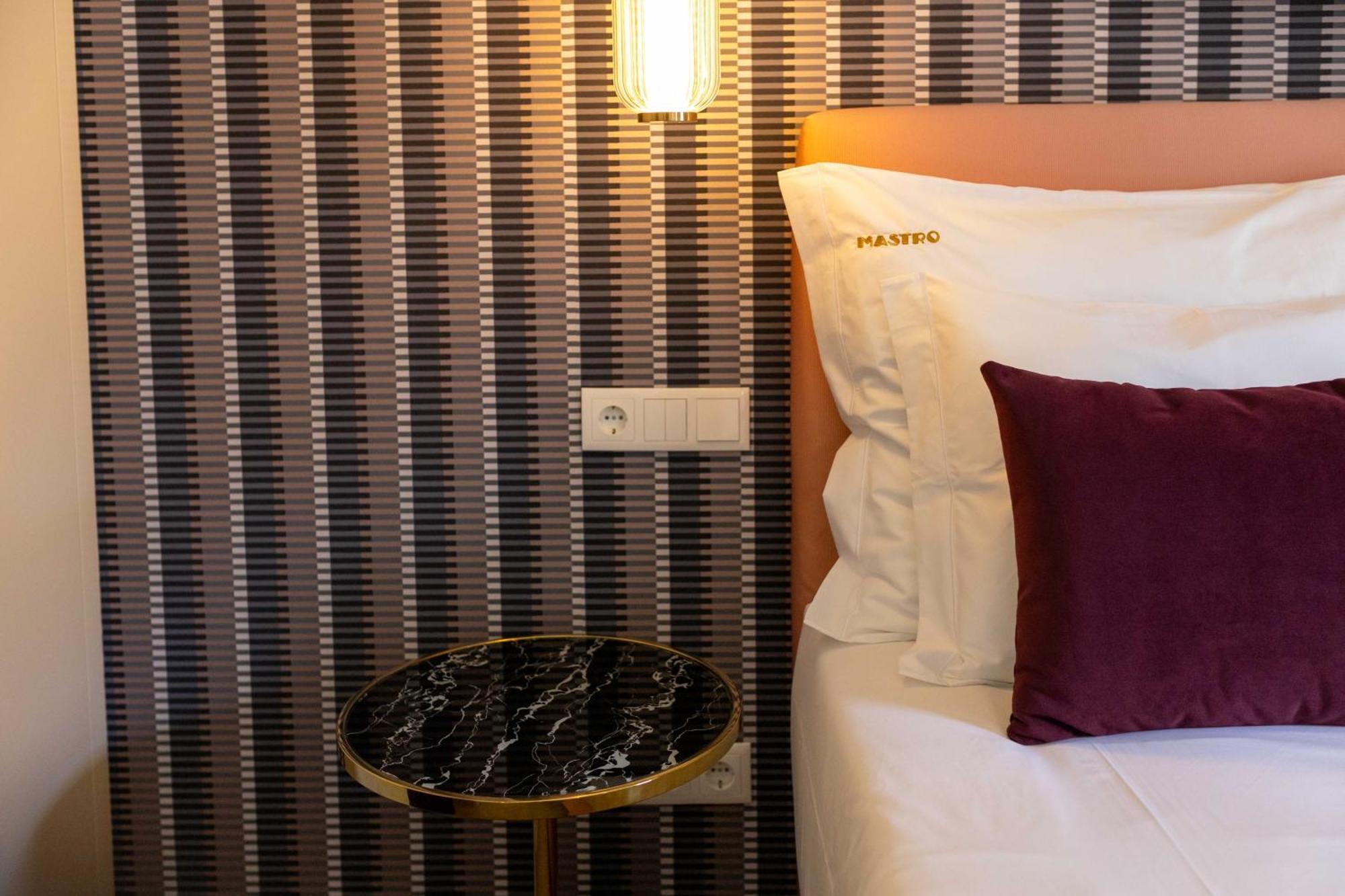 Mastro - Discoveries And Memories Hotel *