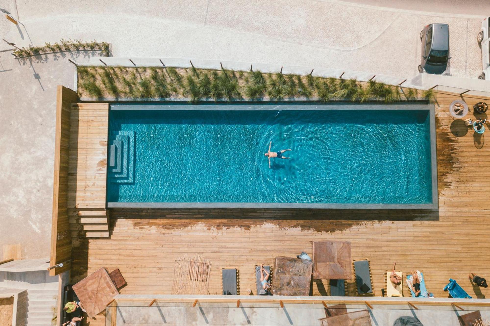 Noah Surf House Portugal * Santa Cruz (Oeste)