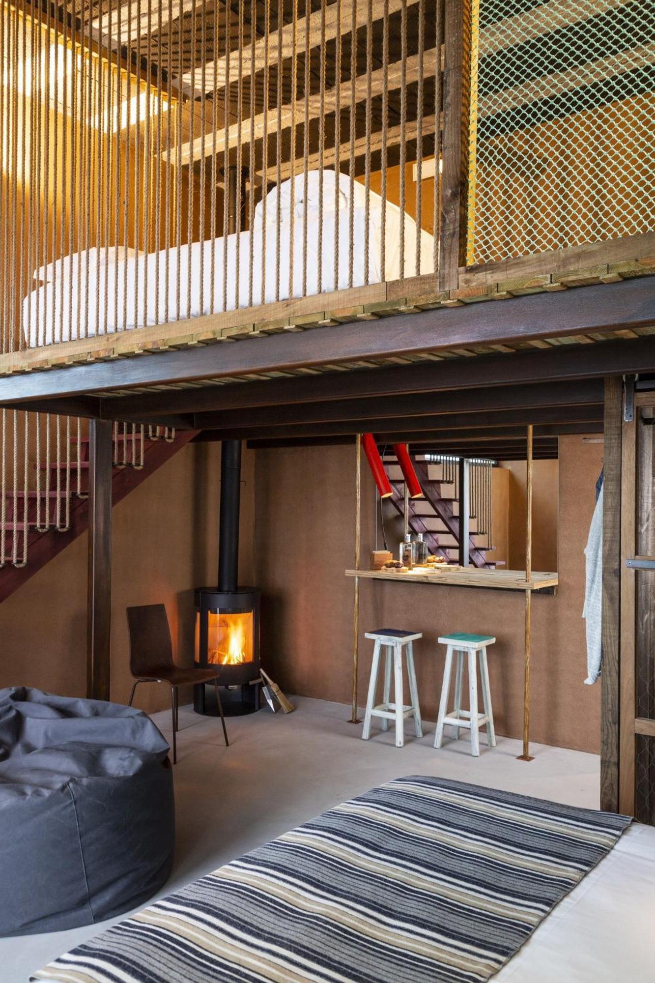 Noah Surf House Portugal Hotel *