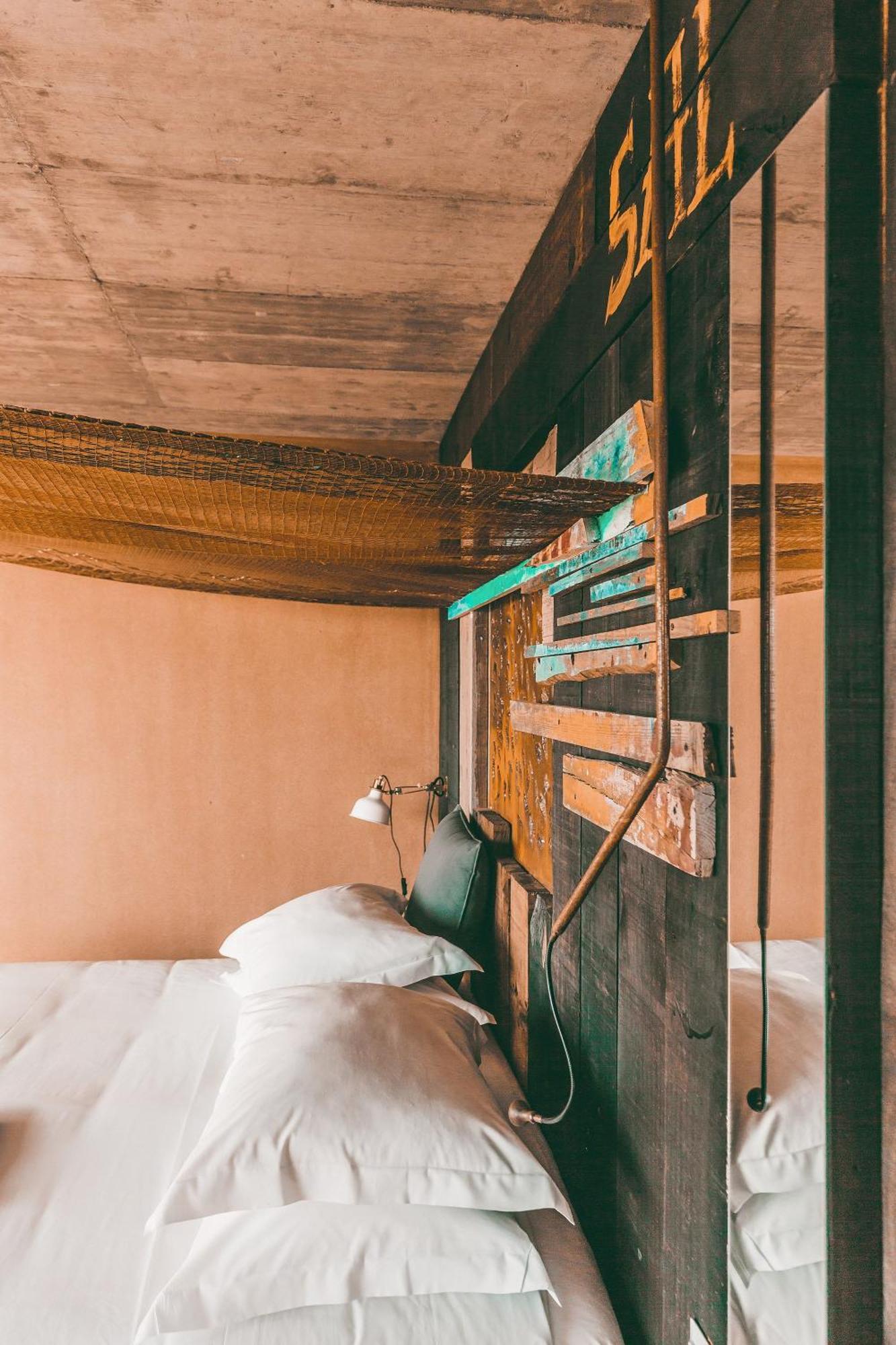 Noah Surf House Portugal Hotel Santa Cruz (Oeste)