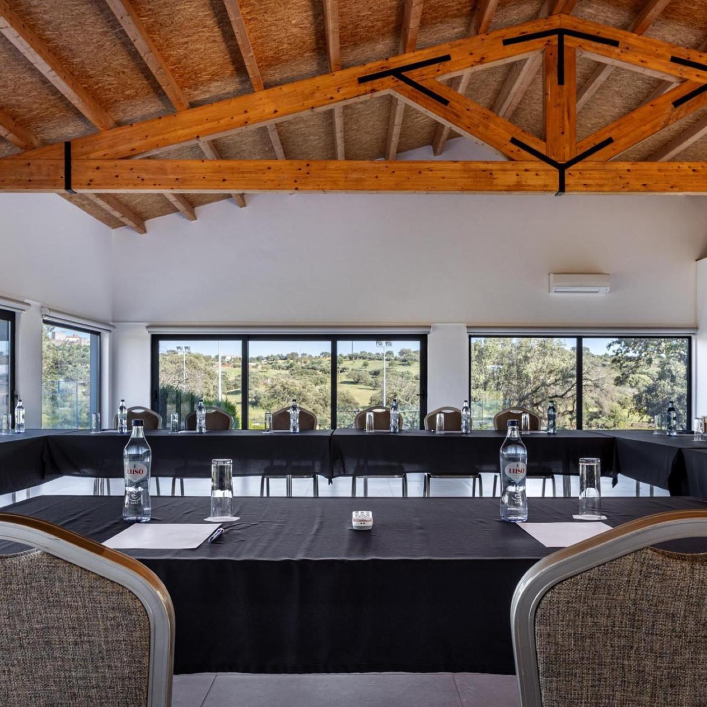 Hotel Herdade Dos Delgados Mourão