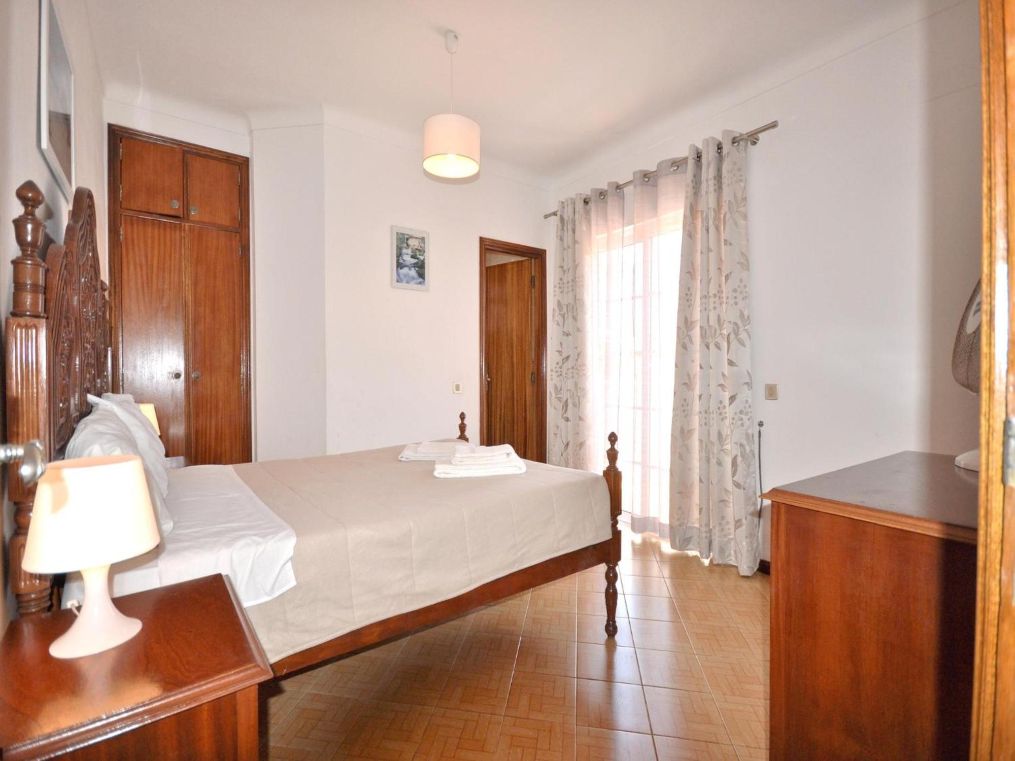 Spacious In The Typical Portuguese Style With Private Swimming Pool Near Holiday home *