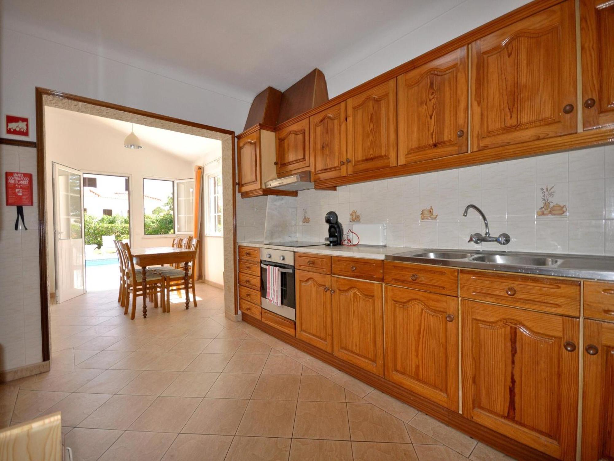 Spacious In The Typical Portuguese Style With Private Swimming Pool Near Holiday home