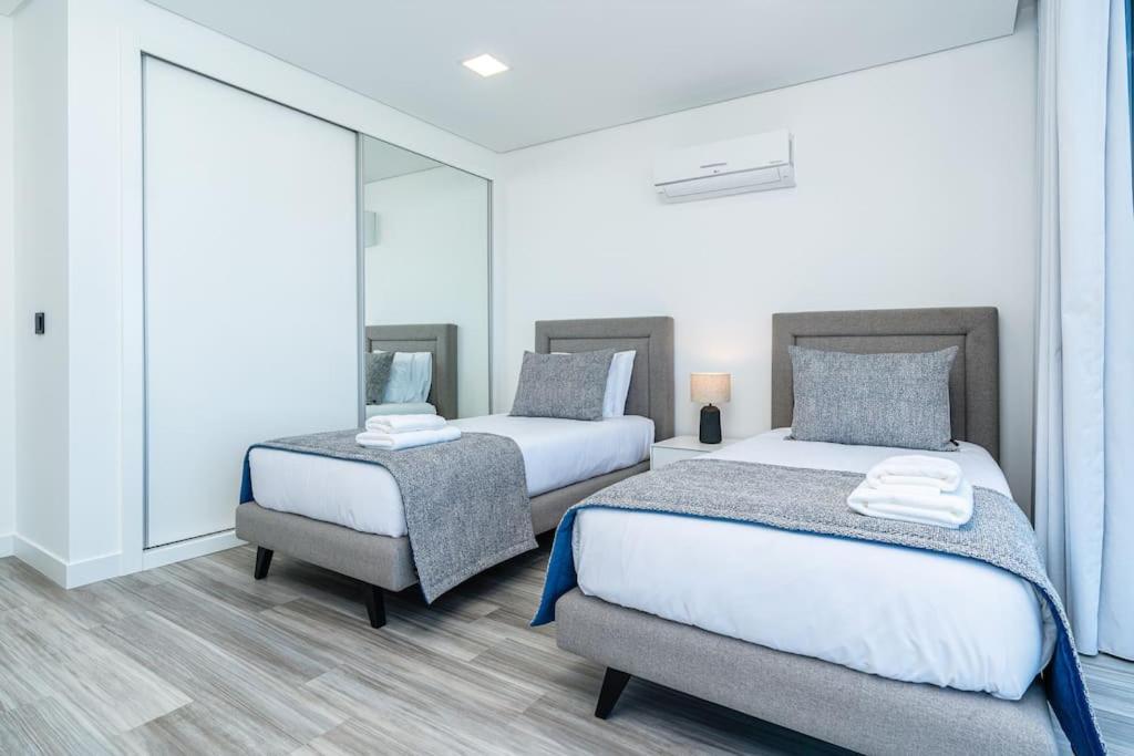 Lunarenzo Seaview, Pool, Ac, Parking Villa