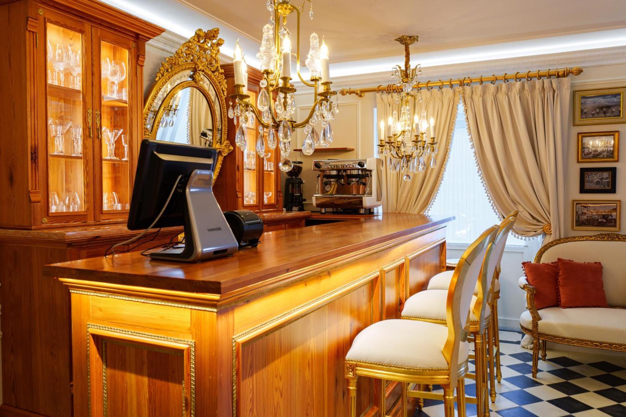 Boutique Teatro Hotel